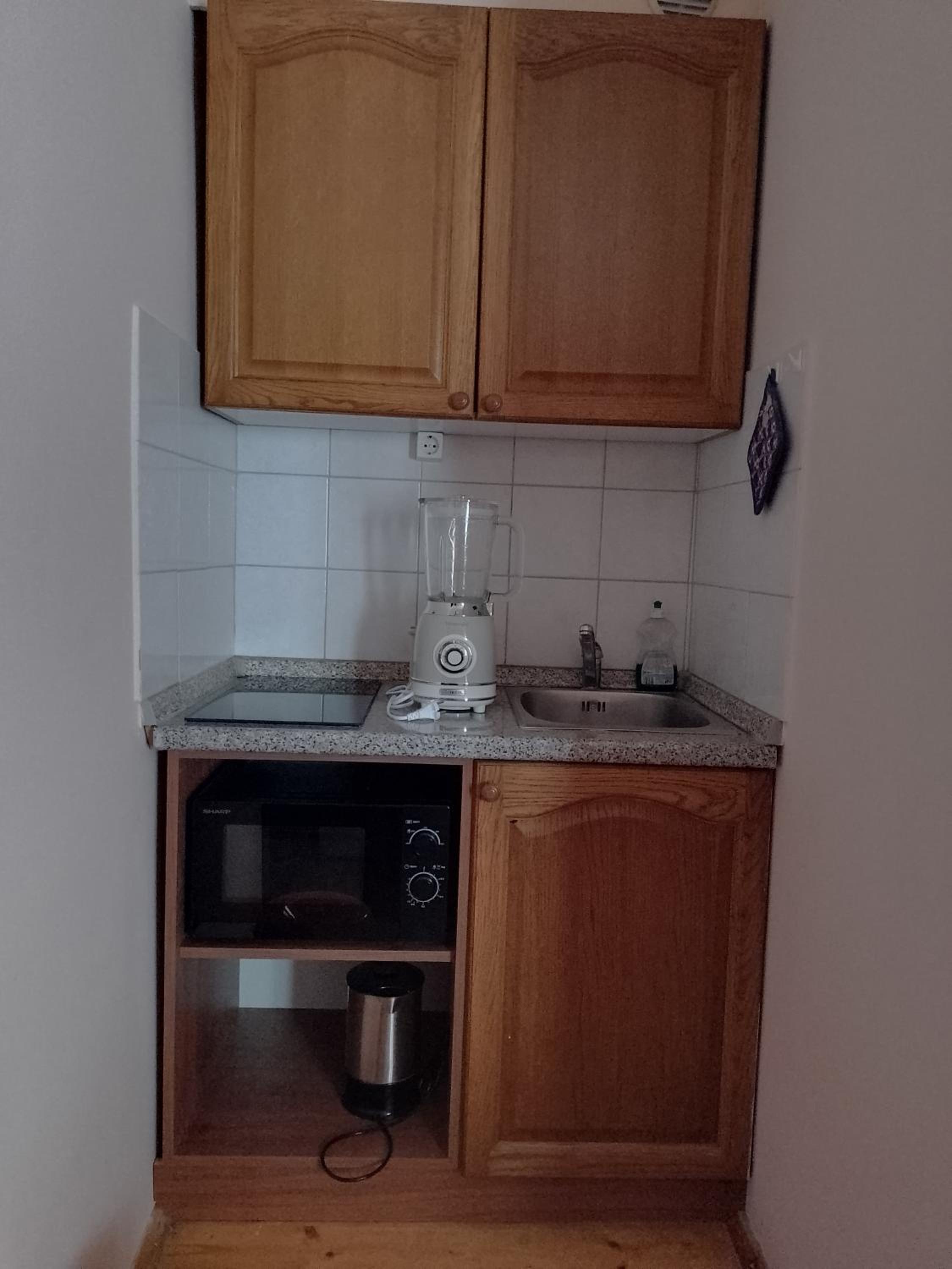 Apartment photo 2