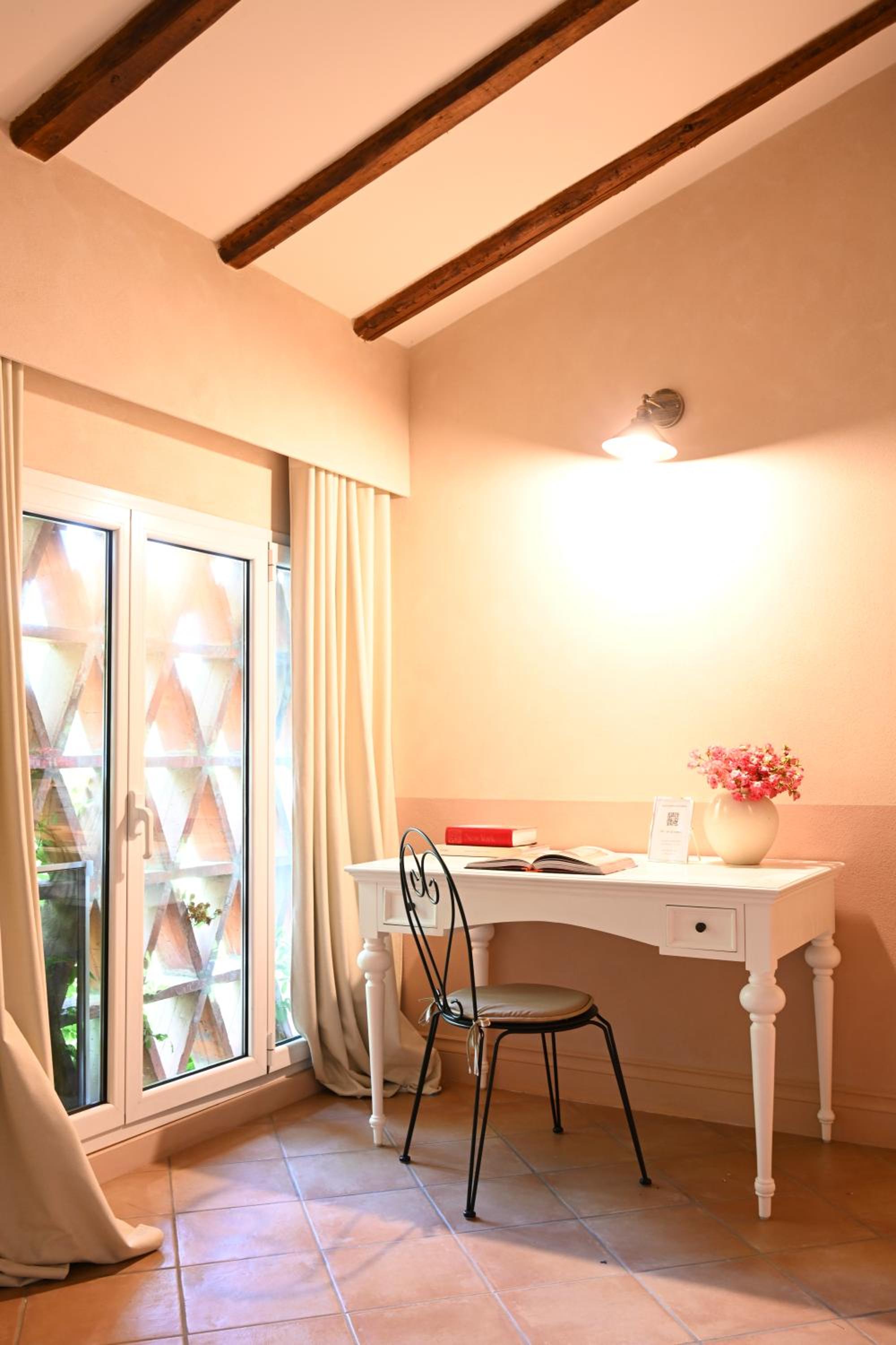 Double or Twin Room - Photo 19