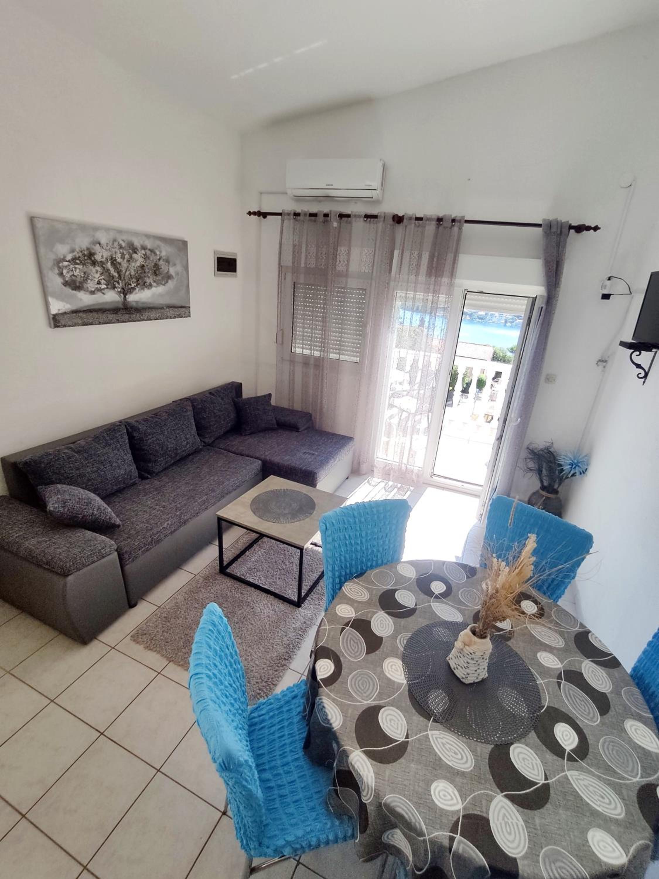 Apartment with Sea View photo 1