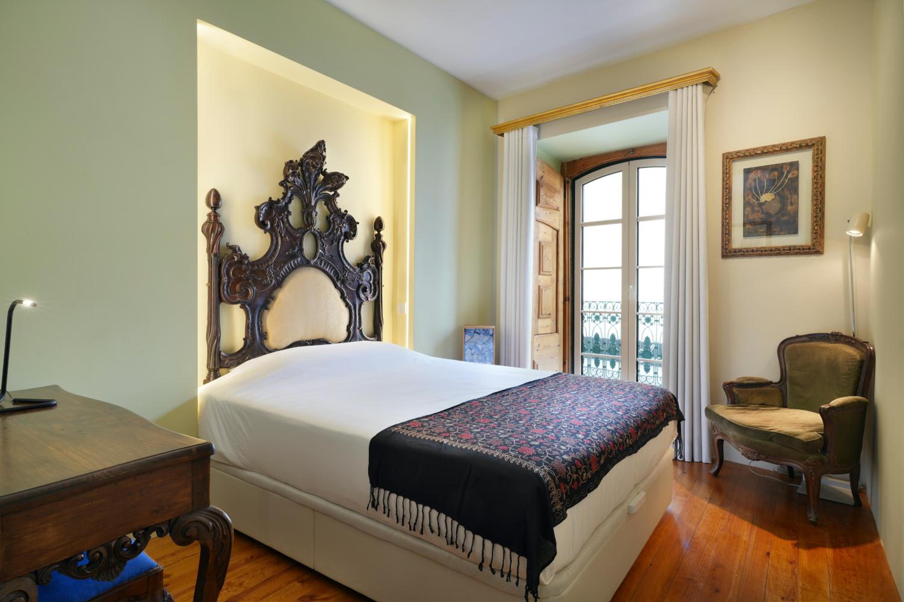 Large Double Room