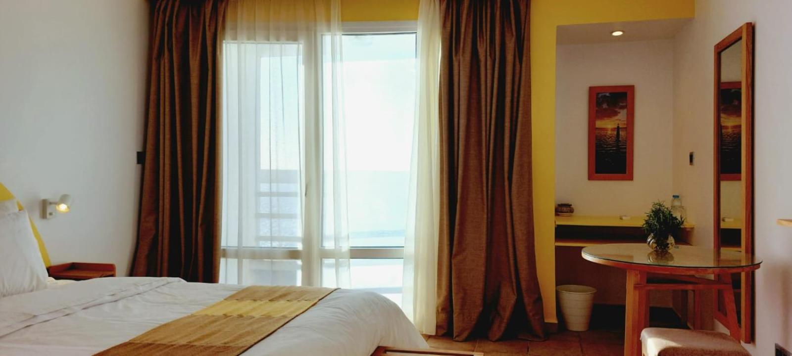 Double Room with Sea View photo 2