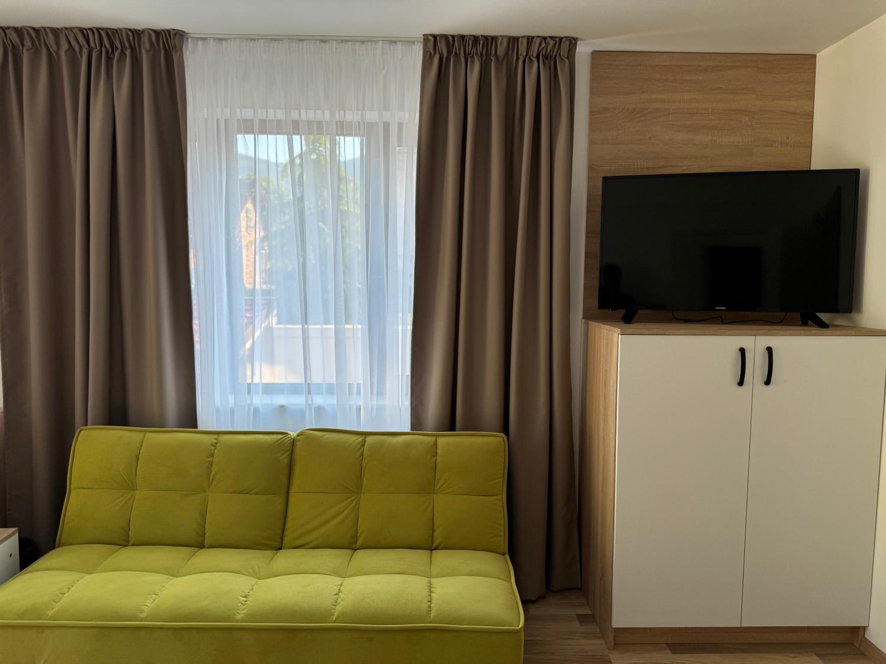 Deluxe Double or Twin Room with Balcony photo 1