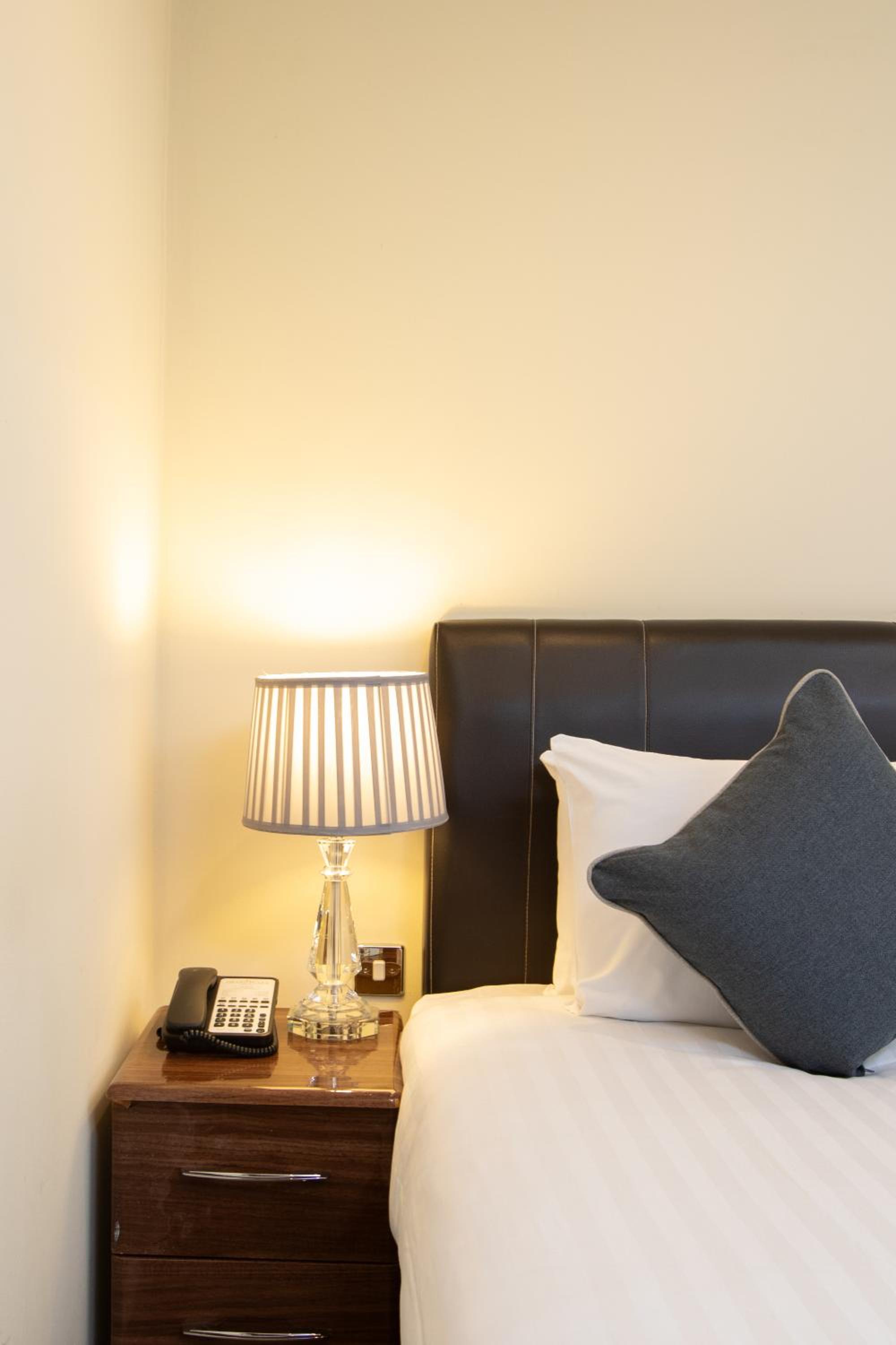 Triple Executive Apartment photo 2