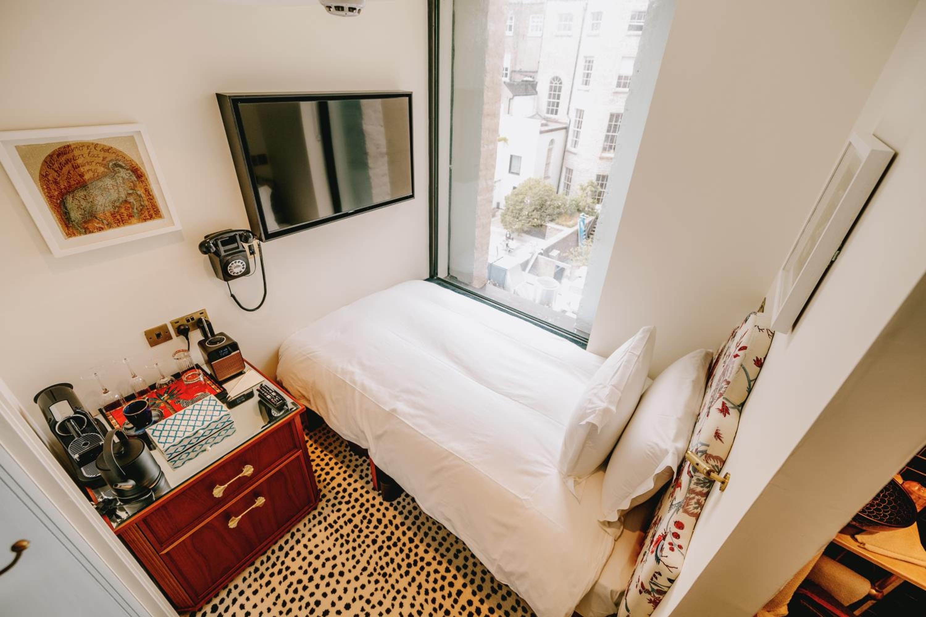 Small Single Room