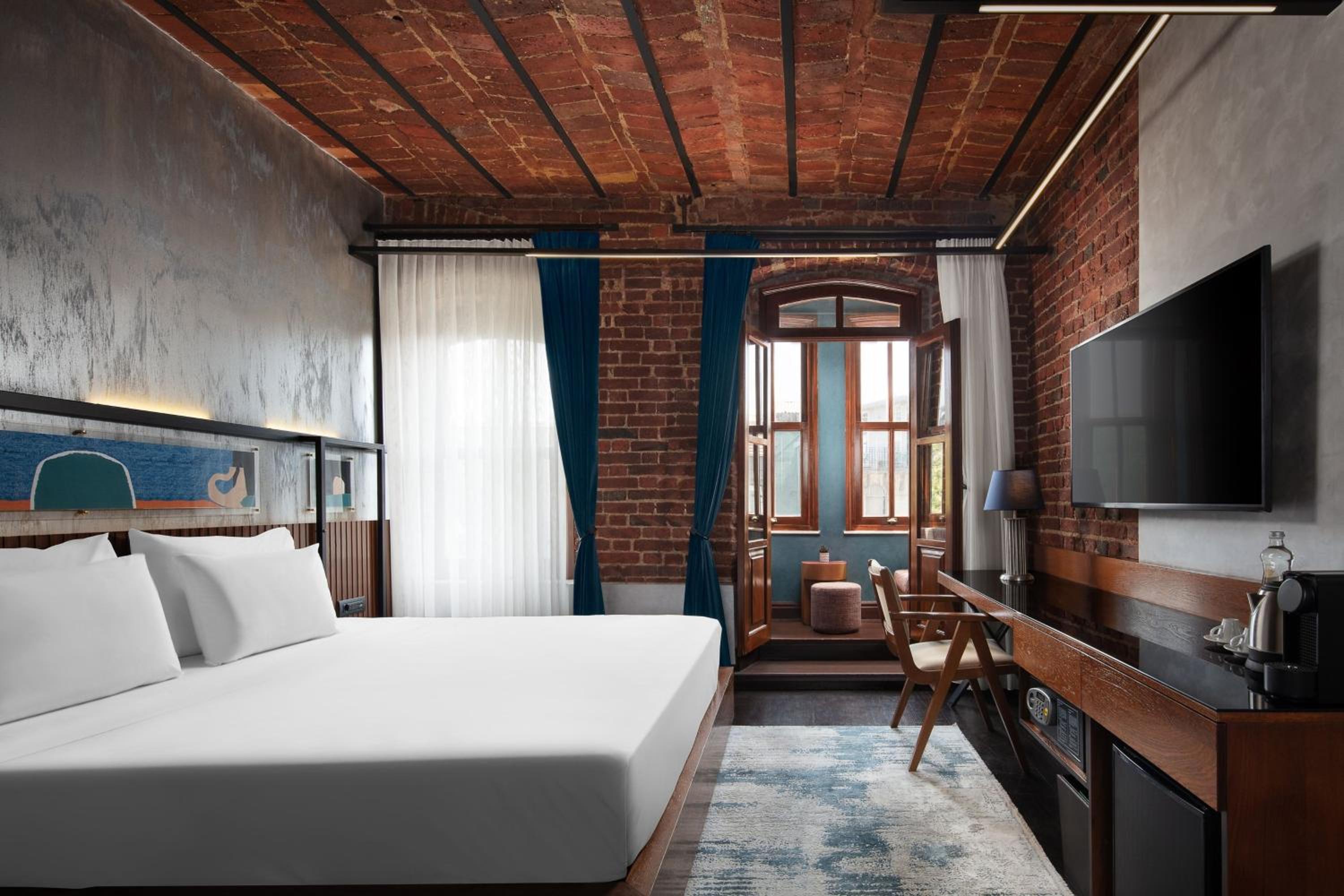 Galata House Deluxe