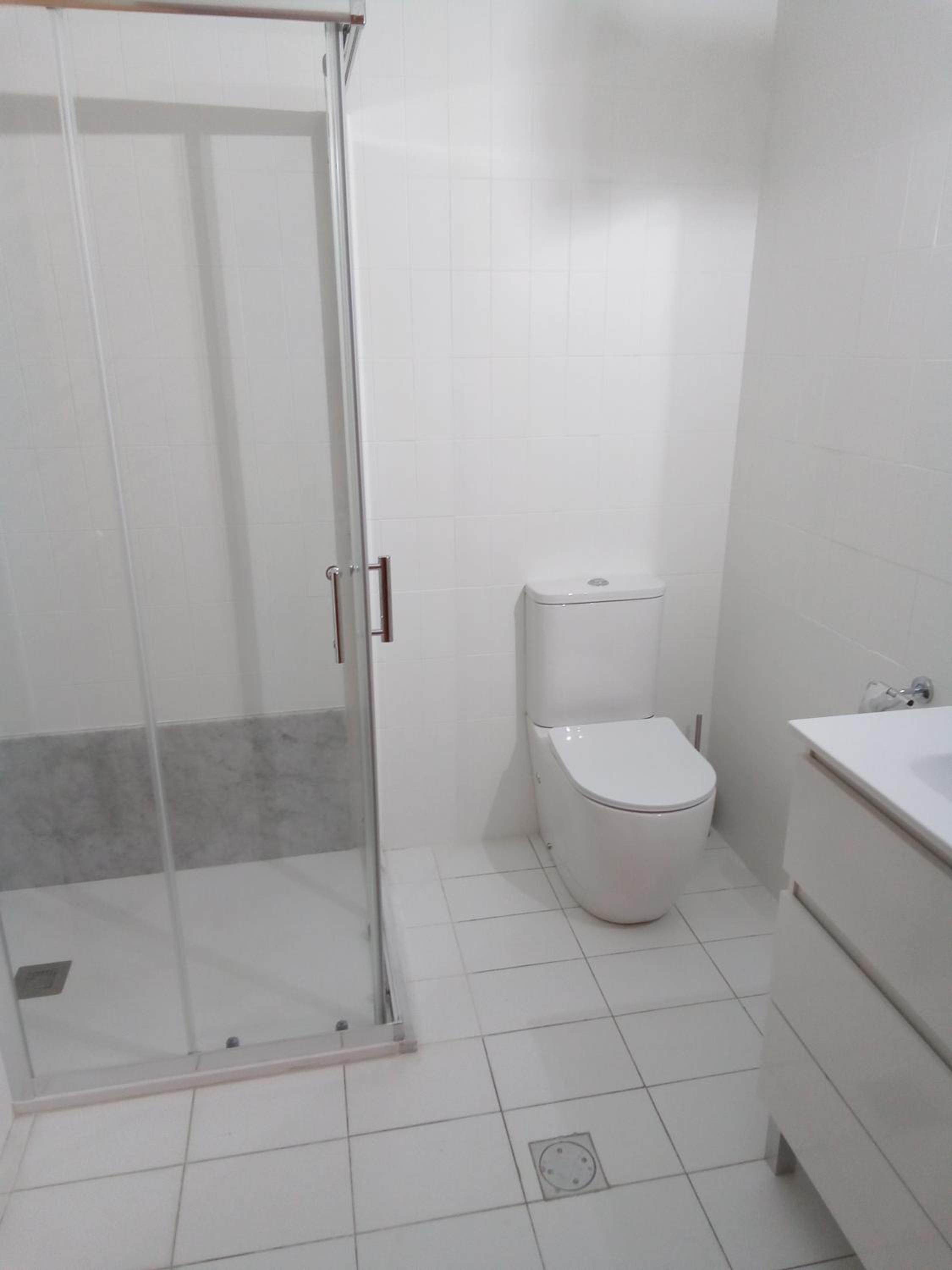 Double Room with Shared Bathroom photo 3