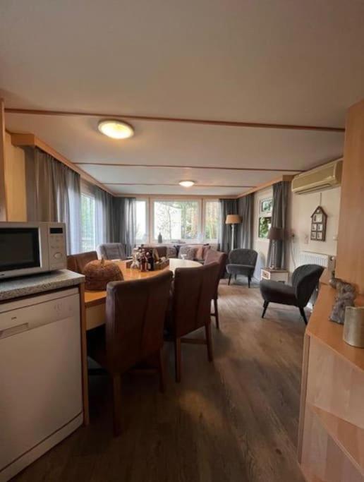 Three-Bedroom House photo 2