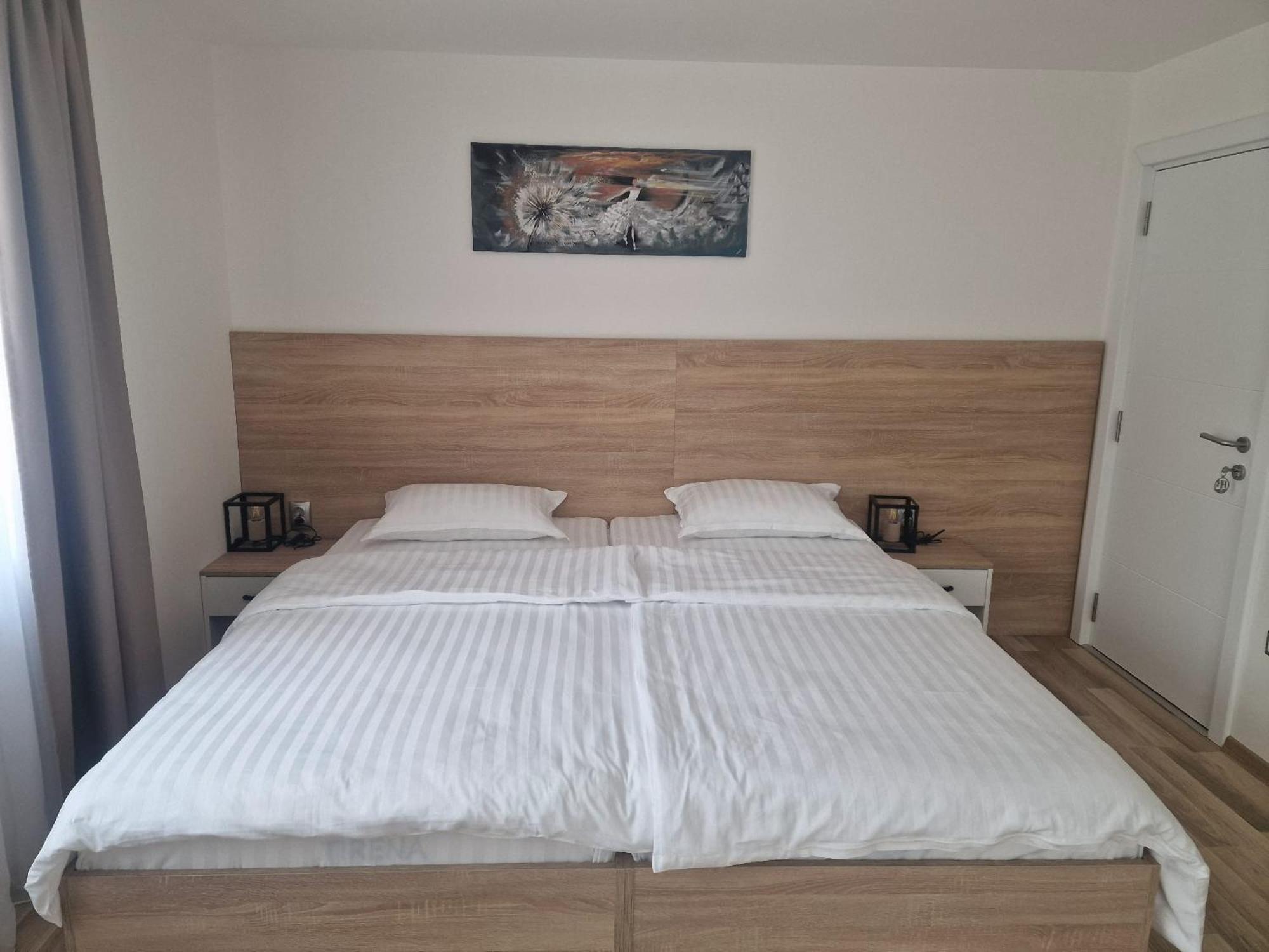 Deluxe Double or Twin Room with Balcony photo 2
