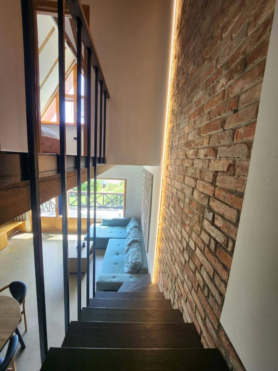 Two-Bedroom Apartment with Bay View photo 2