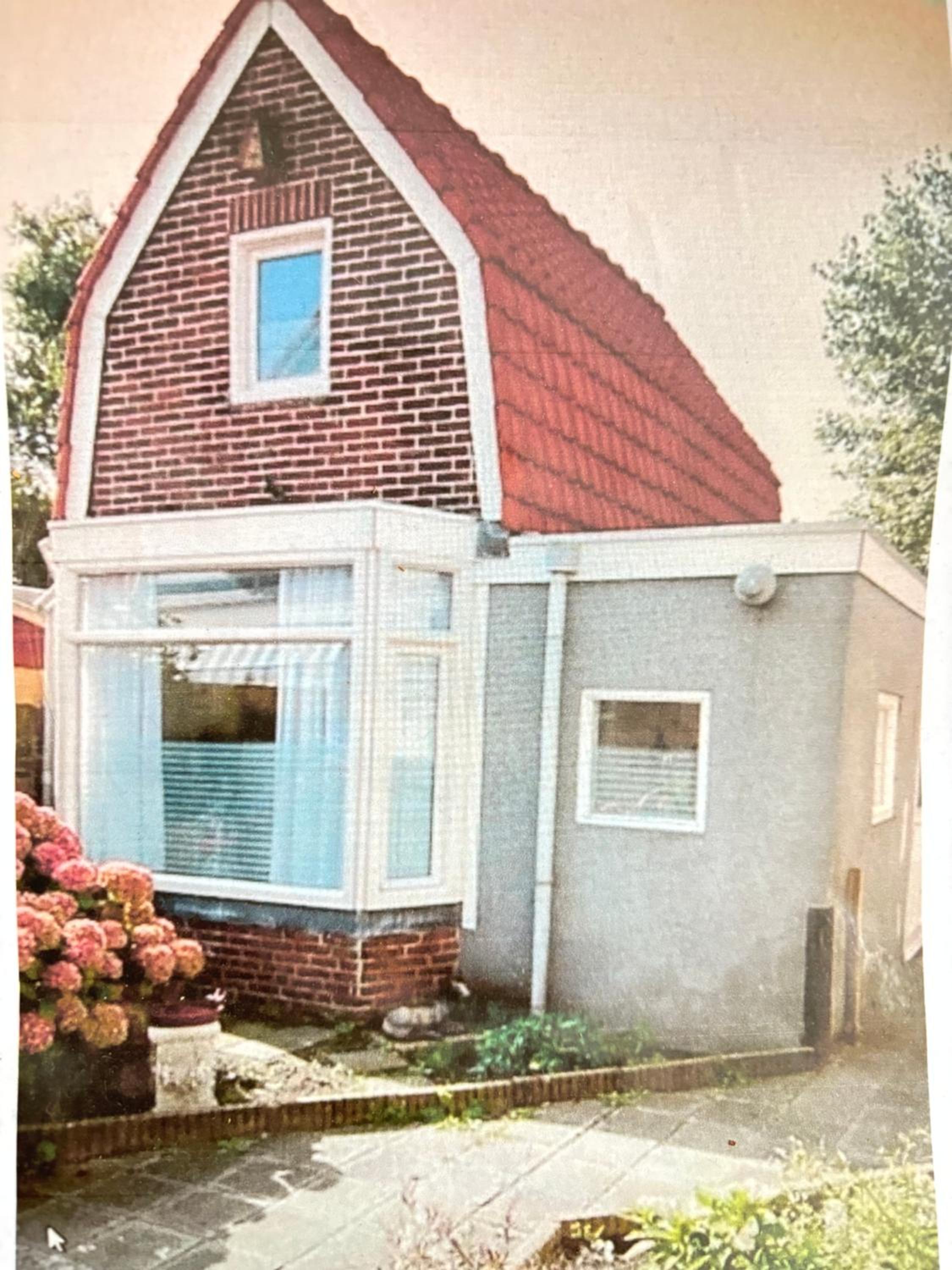 Two-Bedroom House photo 2