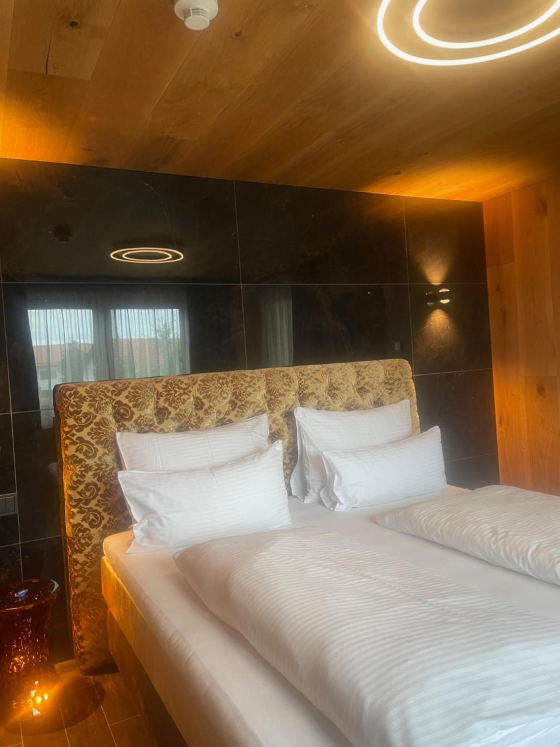 Junior Suite - Photo 7