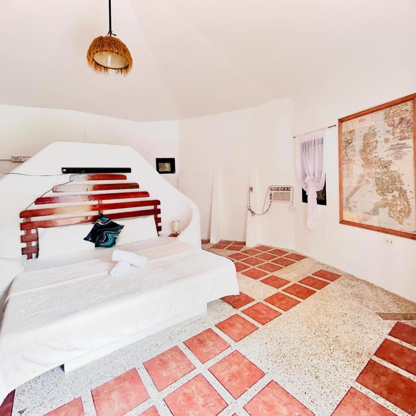 King Room with Pool View photo 3