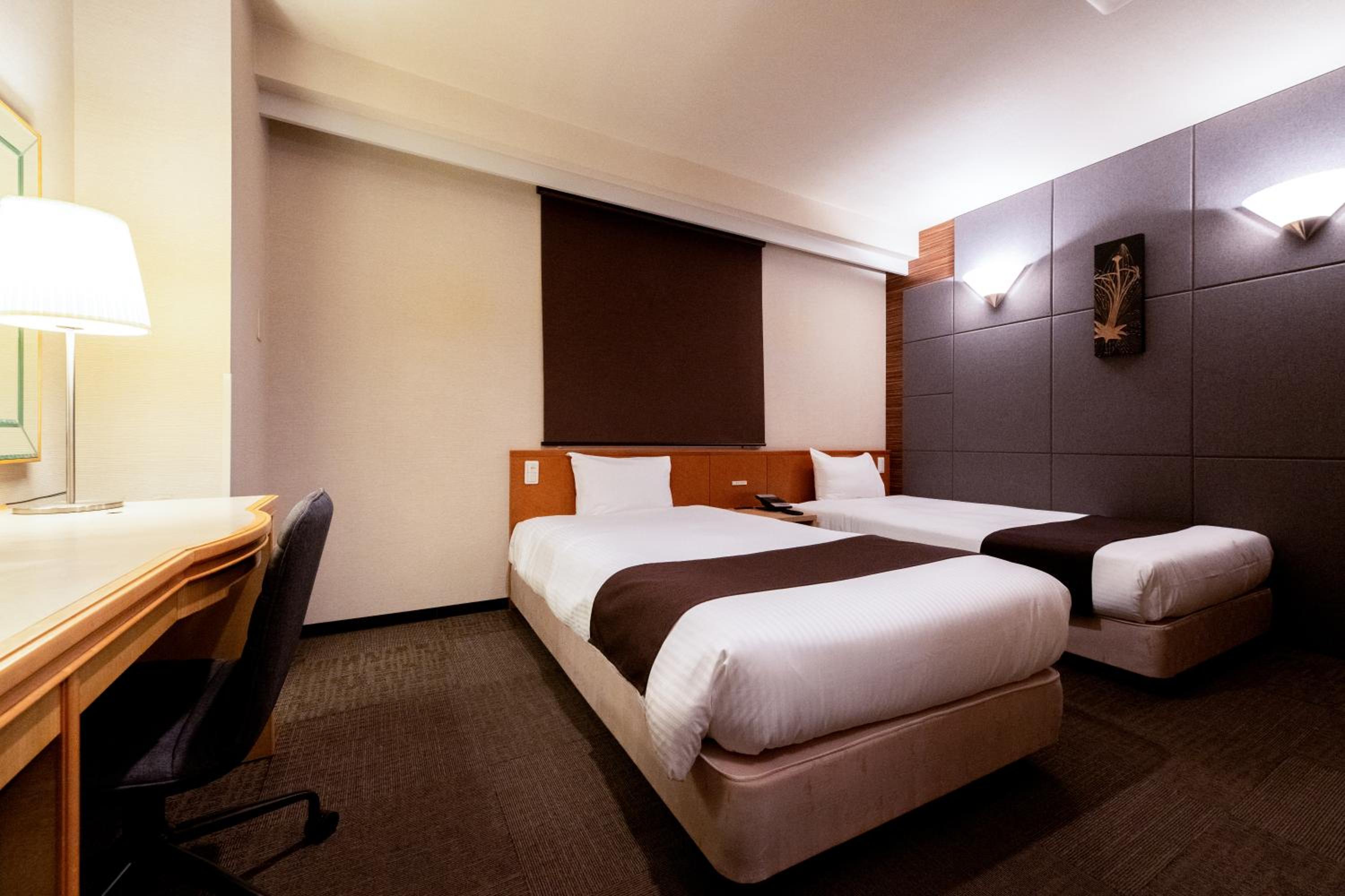 Standard Twin Room photo 3