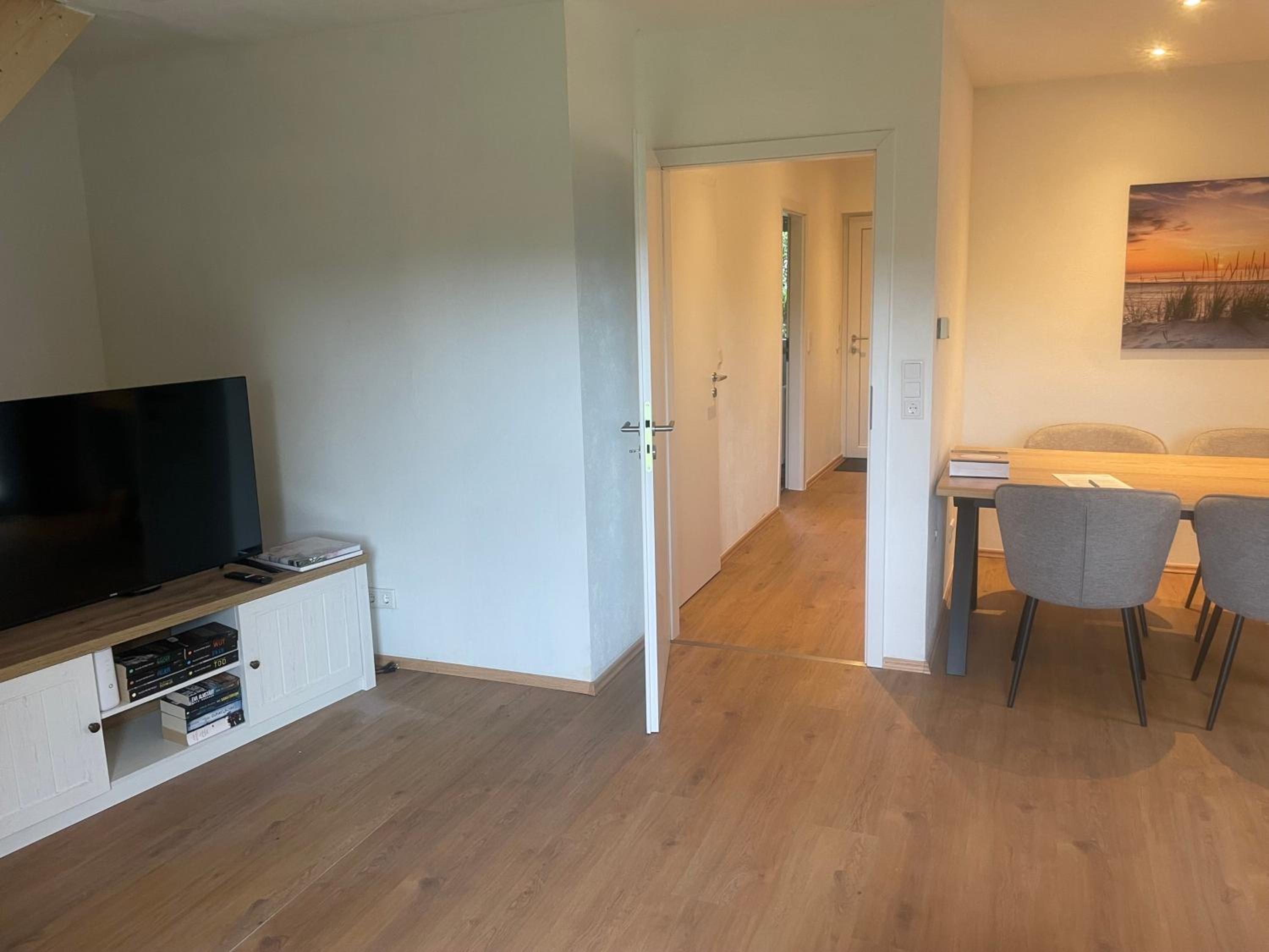 Apartment photo 3