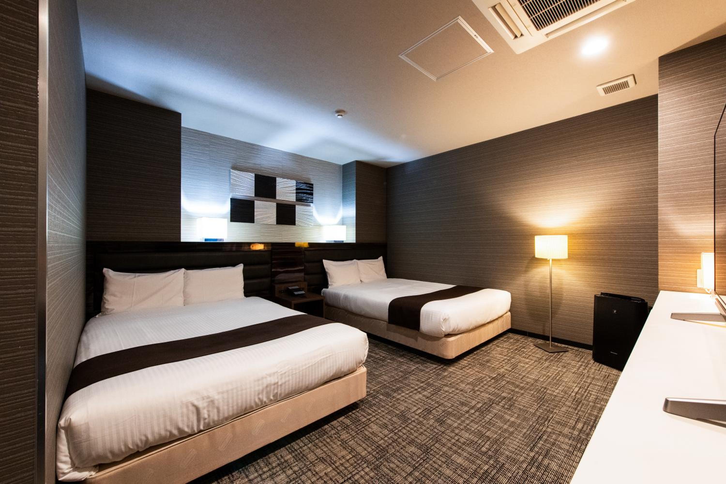 Deluxe Twin Room photo 3