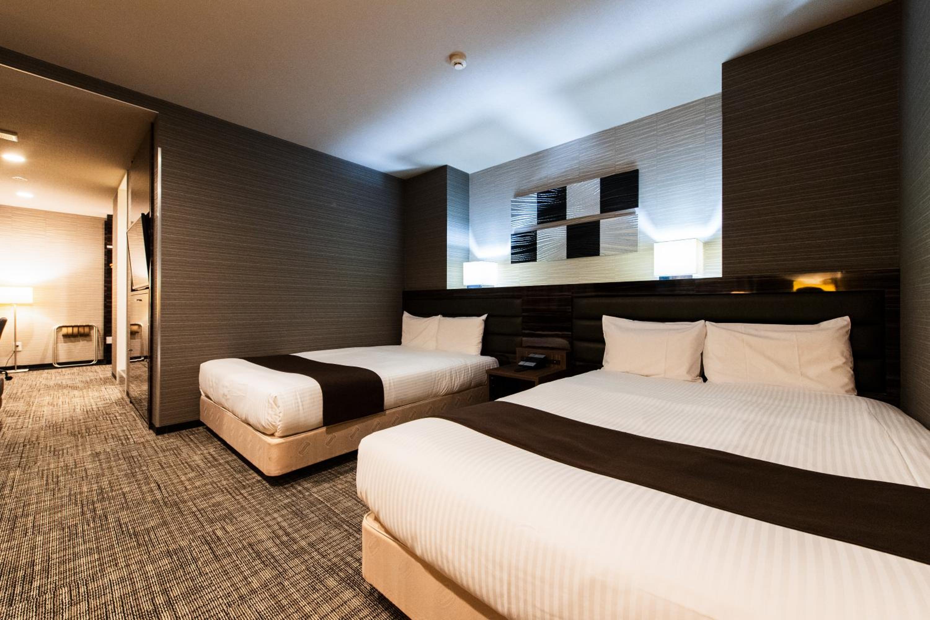 Deluxe Twin Room photo 2