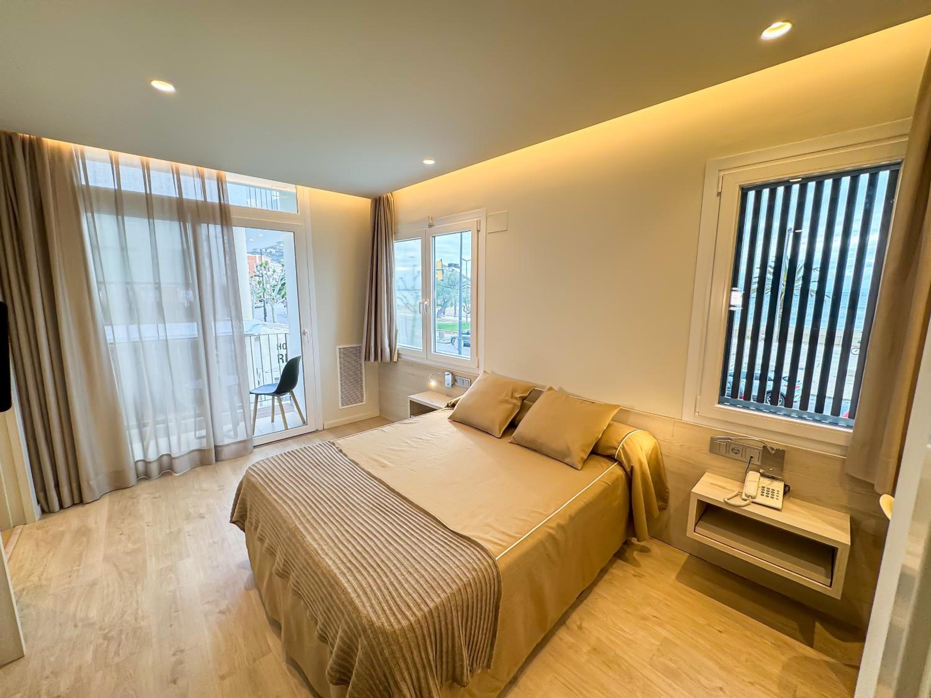 Habitación Doble o con Dos Camas con Vista Parcial al Mar