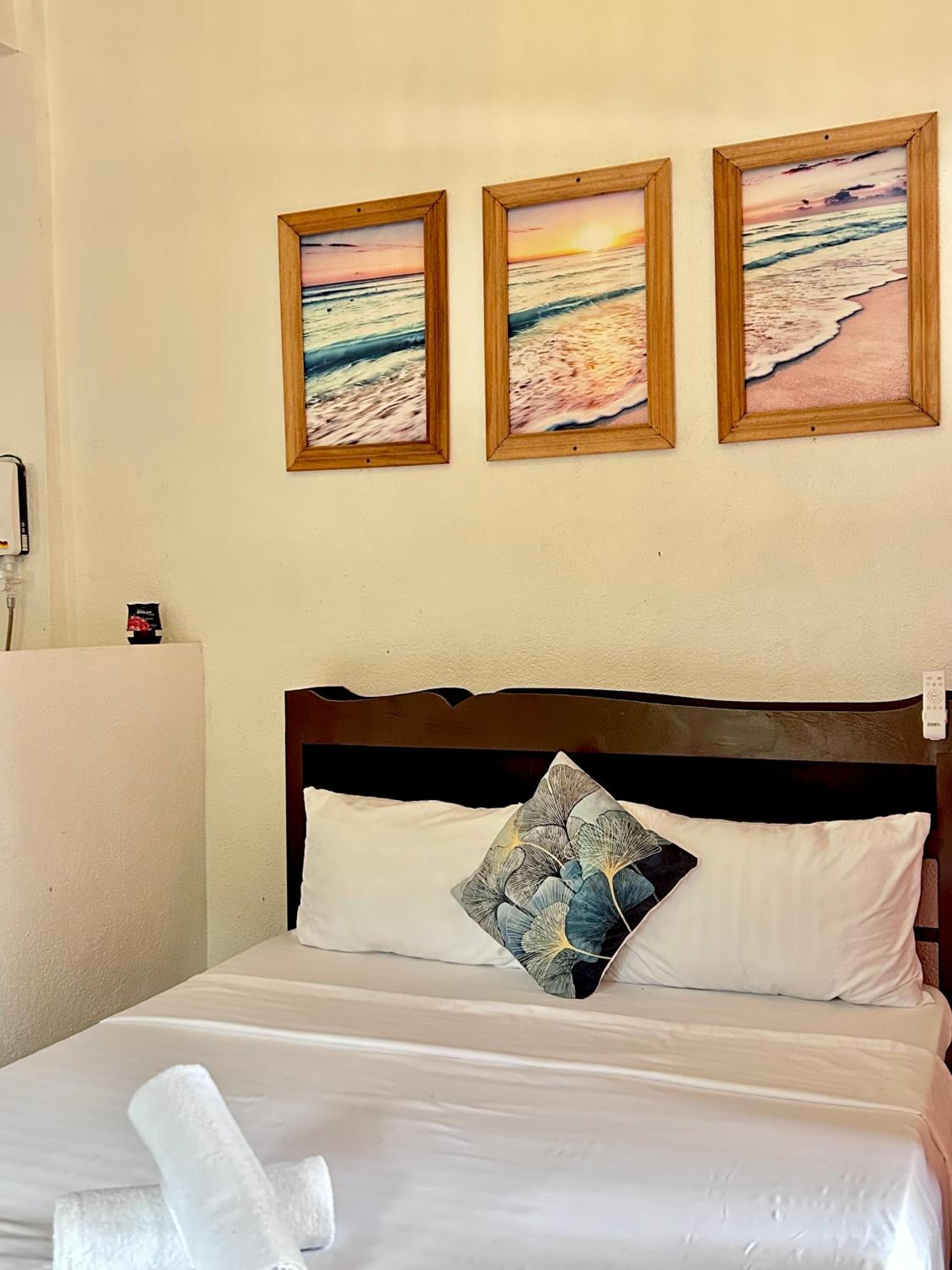 Queen Room With Sea View photo 2
