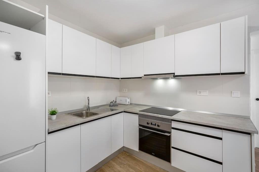 Two-Bedroom House photo 2