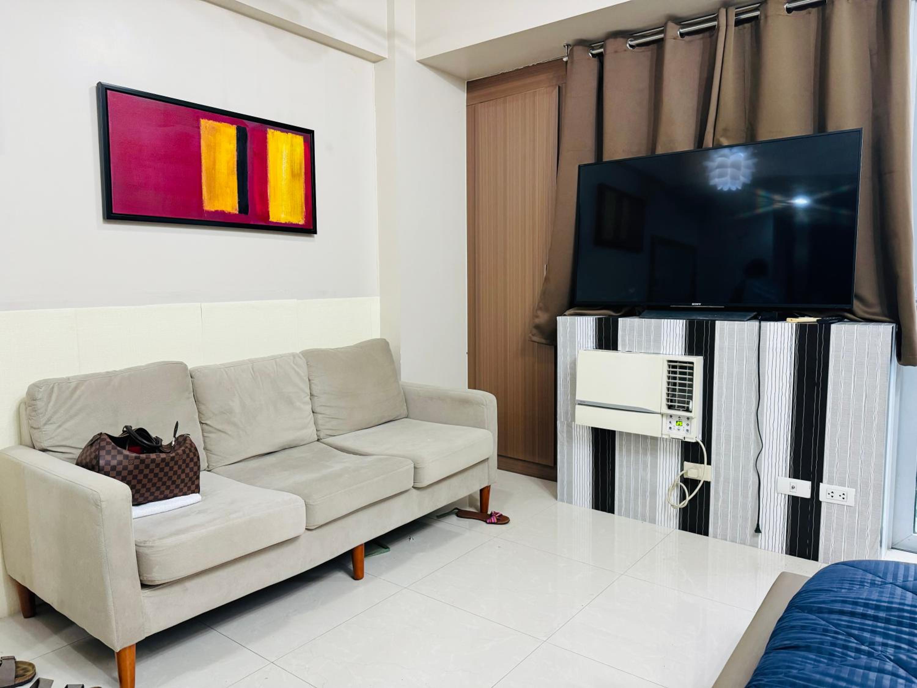 Apartment with Balcony