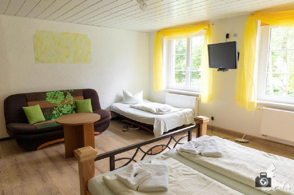 Large Double Room photo 1