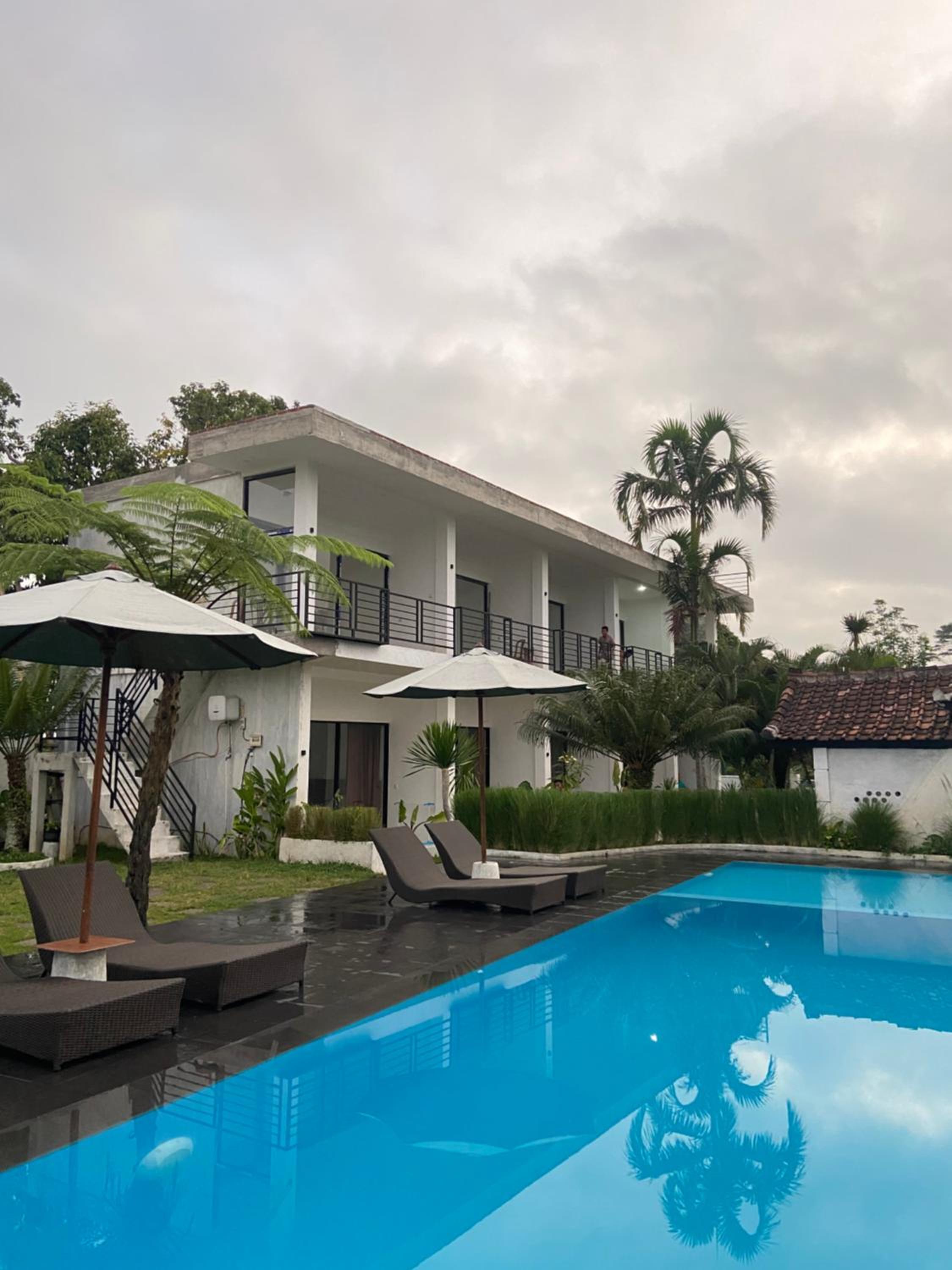 Deluxe Double or Twin Room with Mountain View - Photo 15