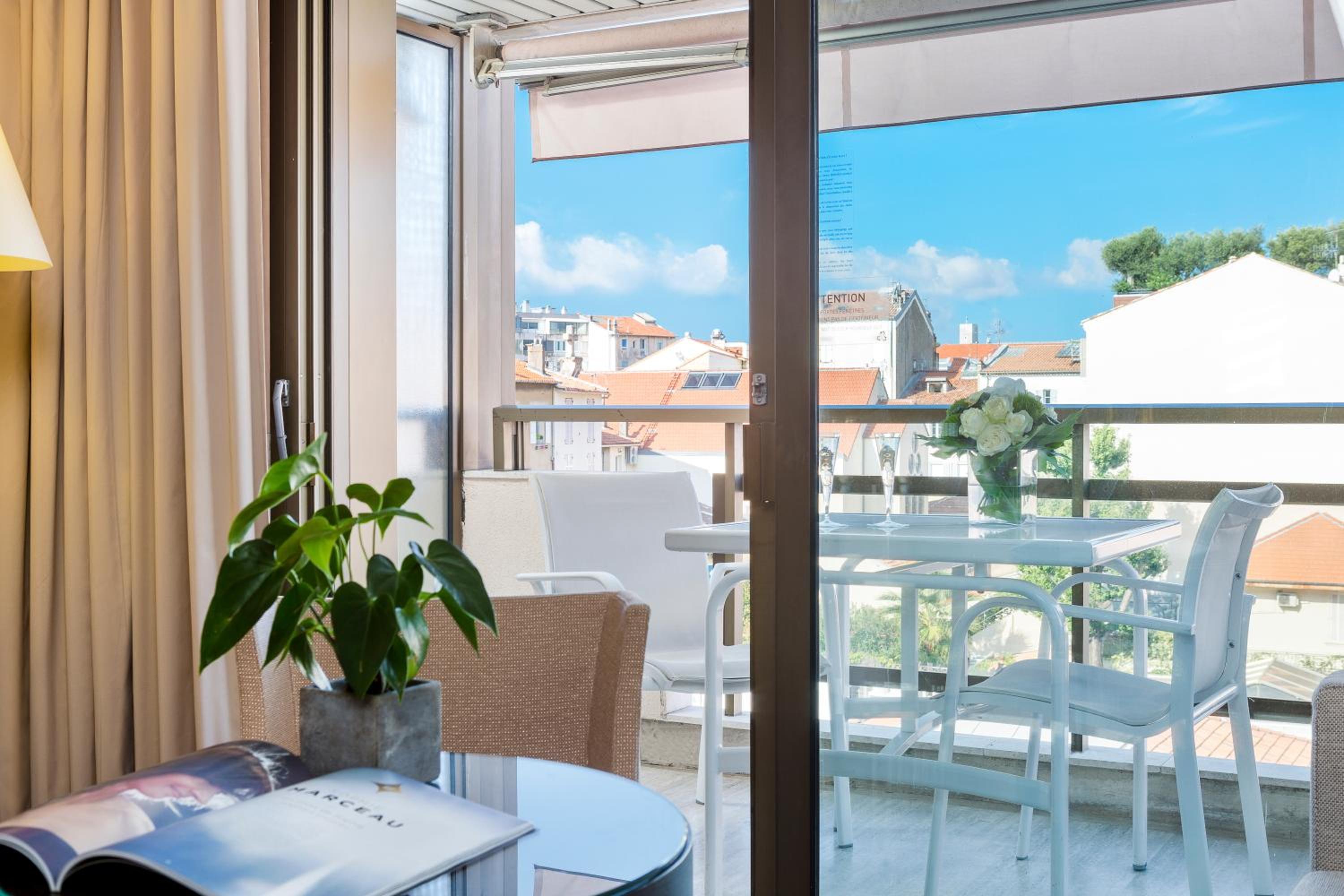 Junior Suite with Terrace