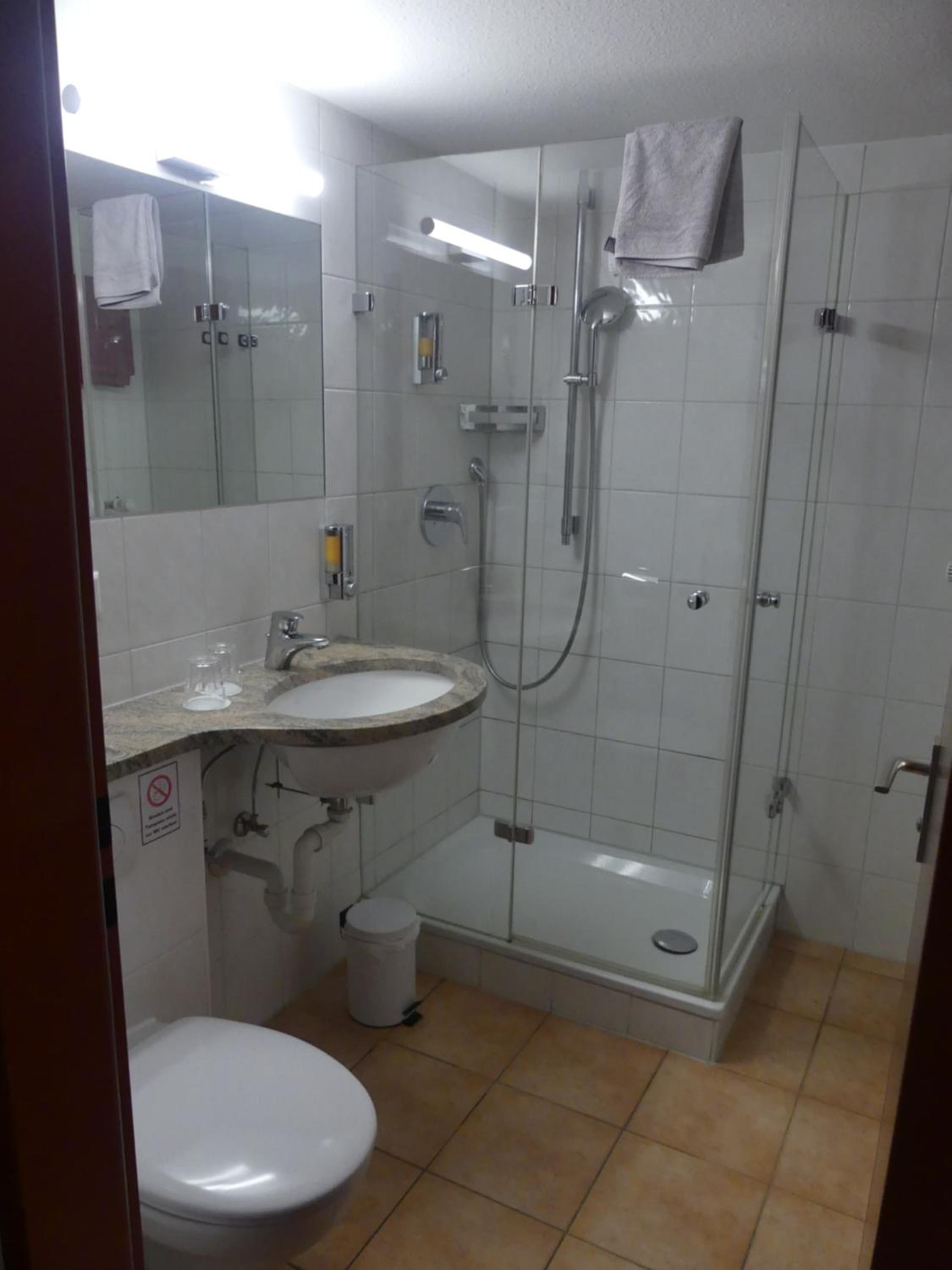Large Double Room photo 3