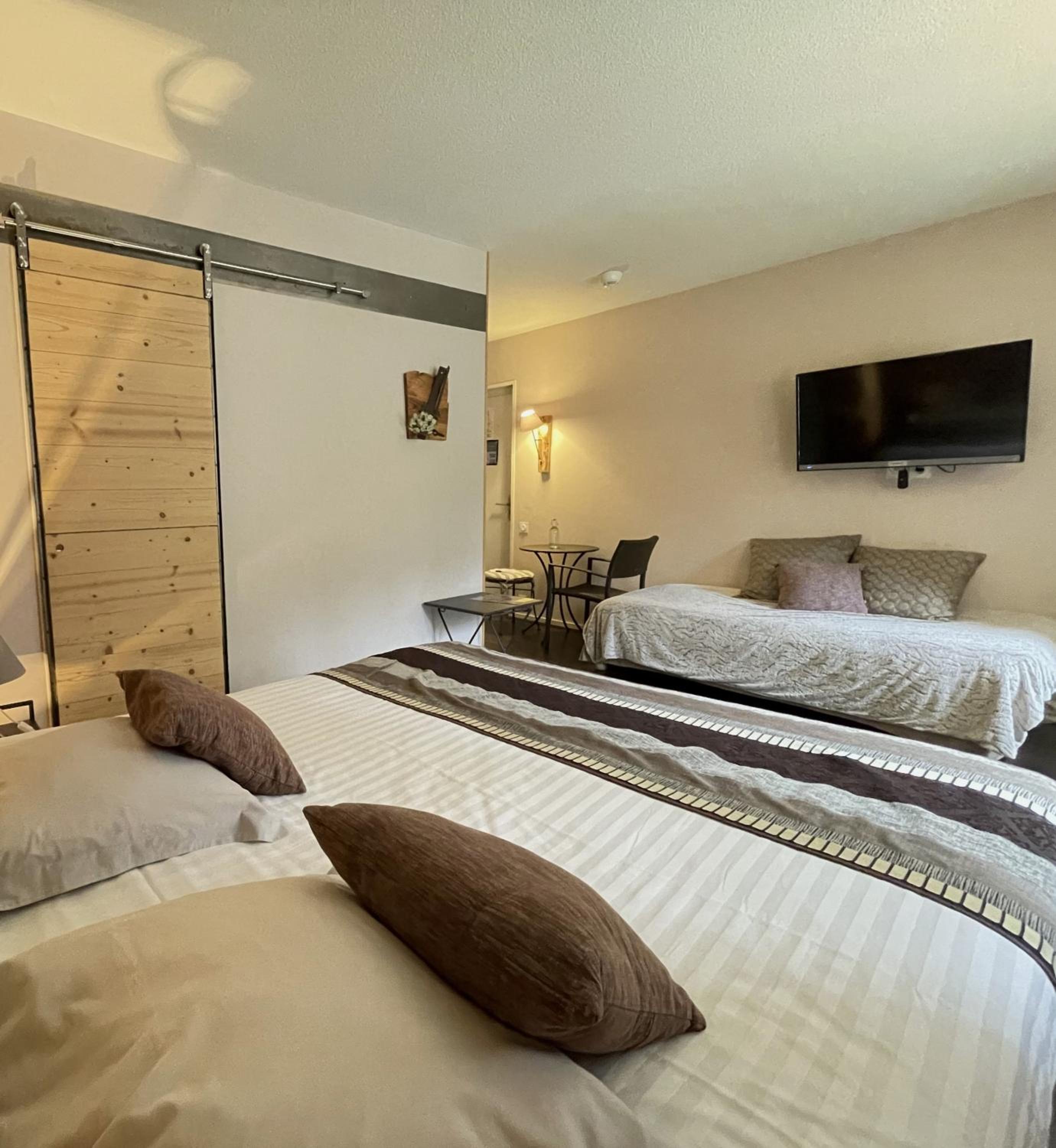 Family Suite - Photo 4