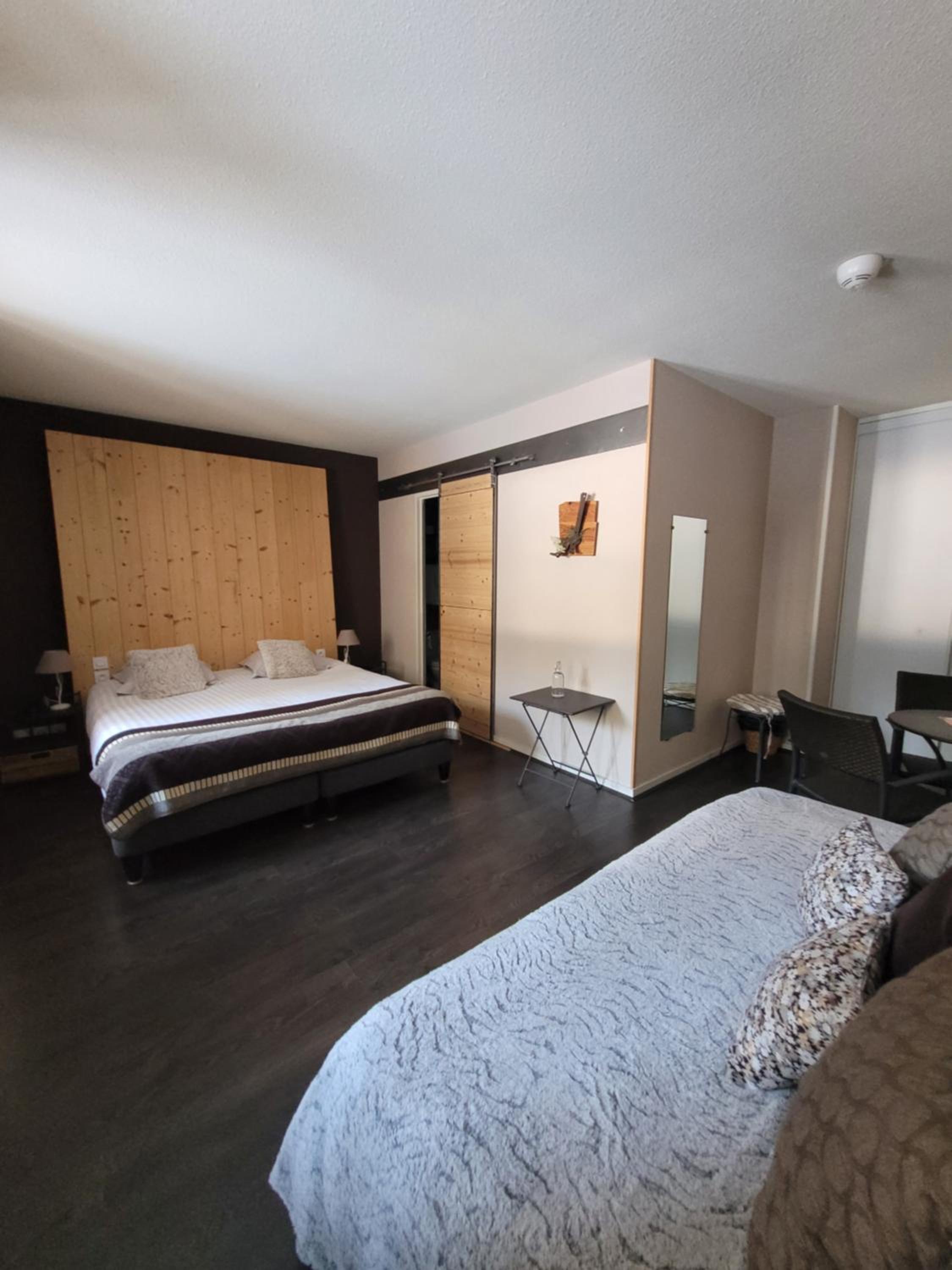 Family Suite - Photo 6