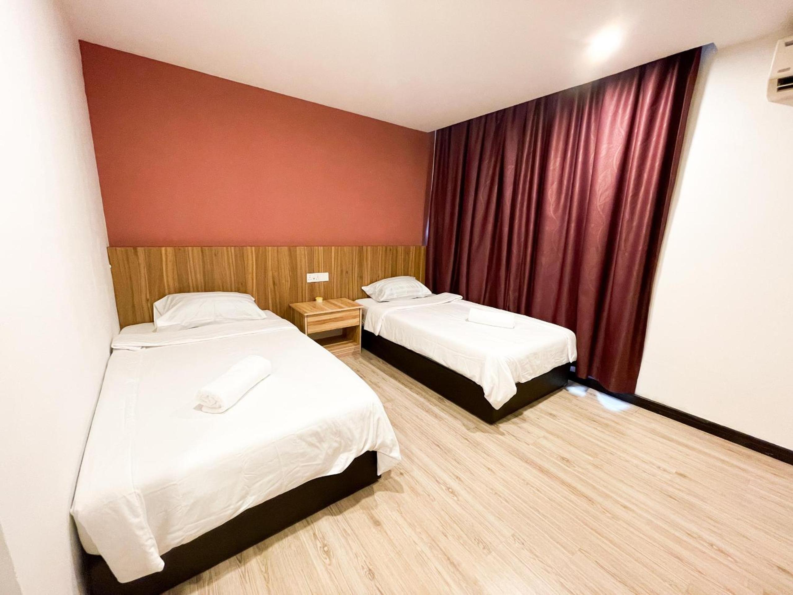 Double or Twin Room with Private Bathroom