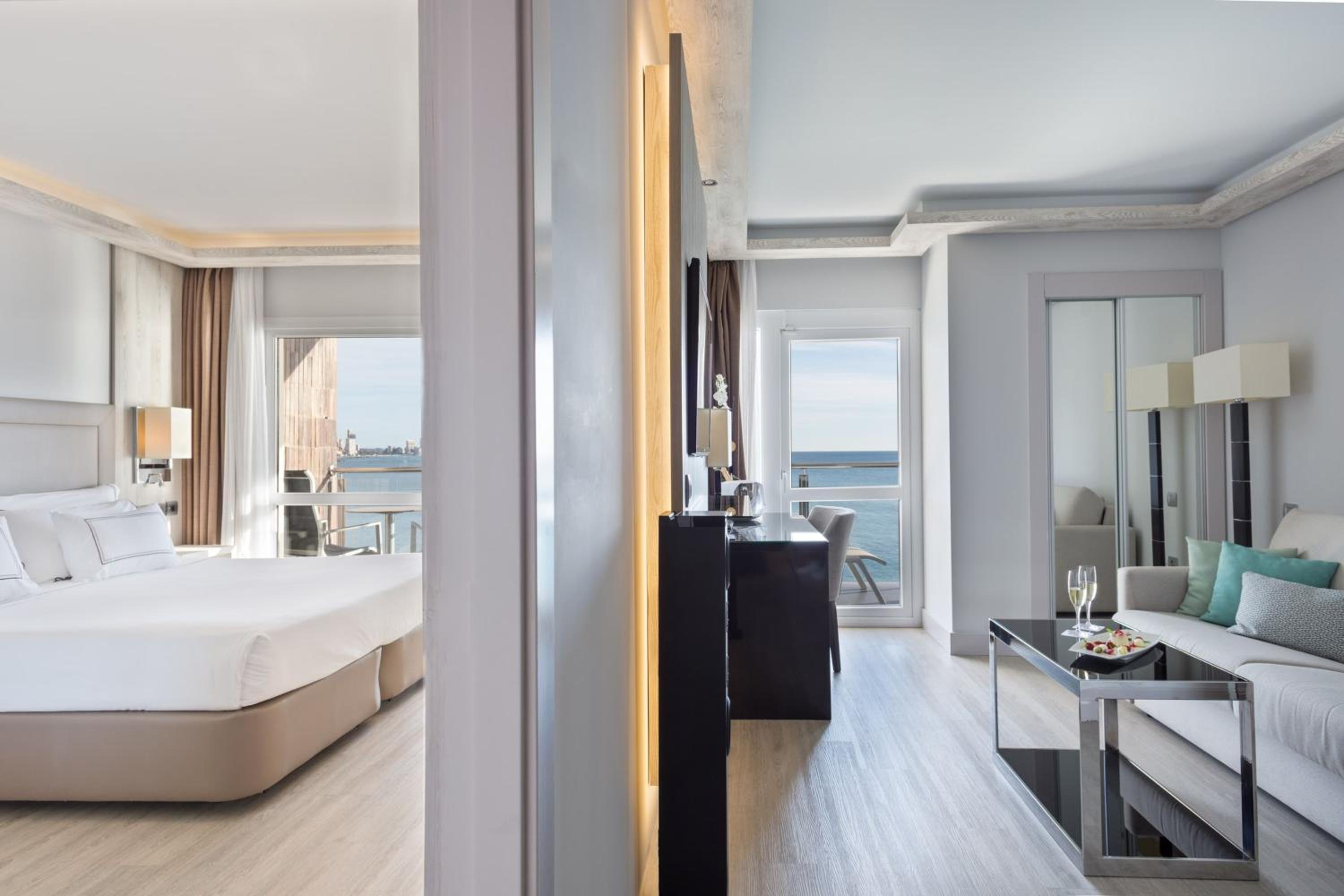 Junior Suite Vista al Mar +18 Solo Adultos