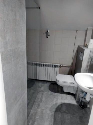 Standard Double Room with Shared Bathroom photo 3