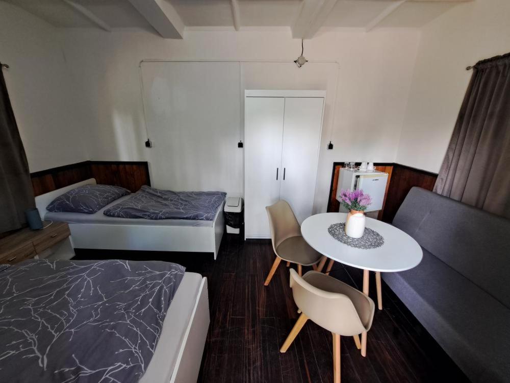 One-Bedroom Chalet photo 2