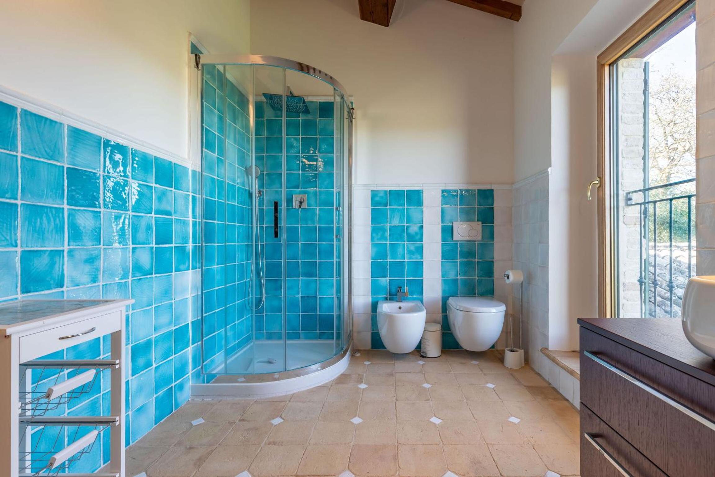 Villa photo 3