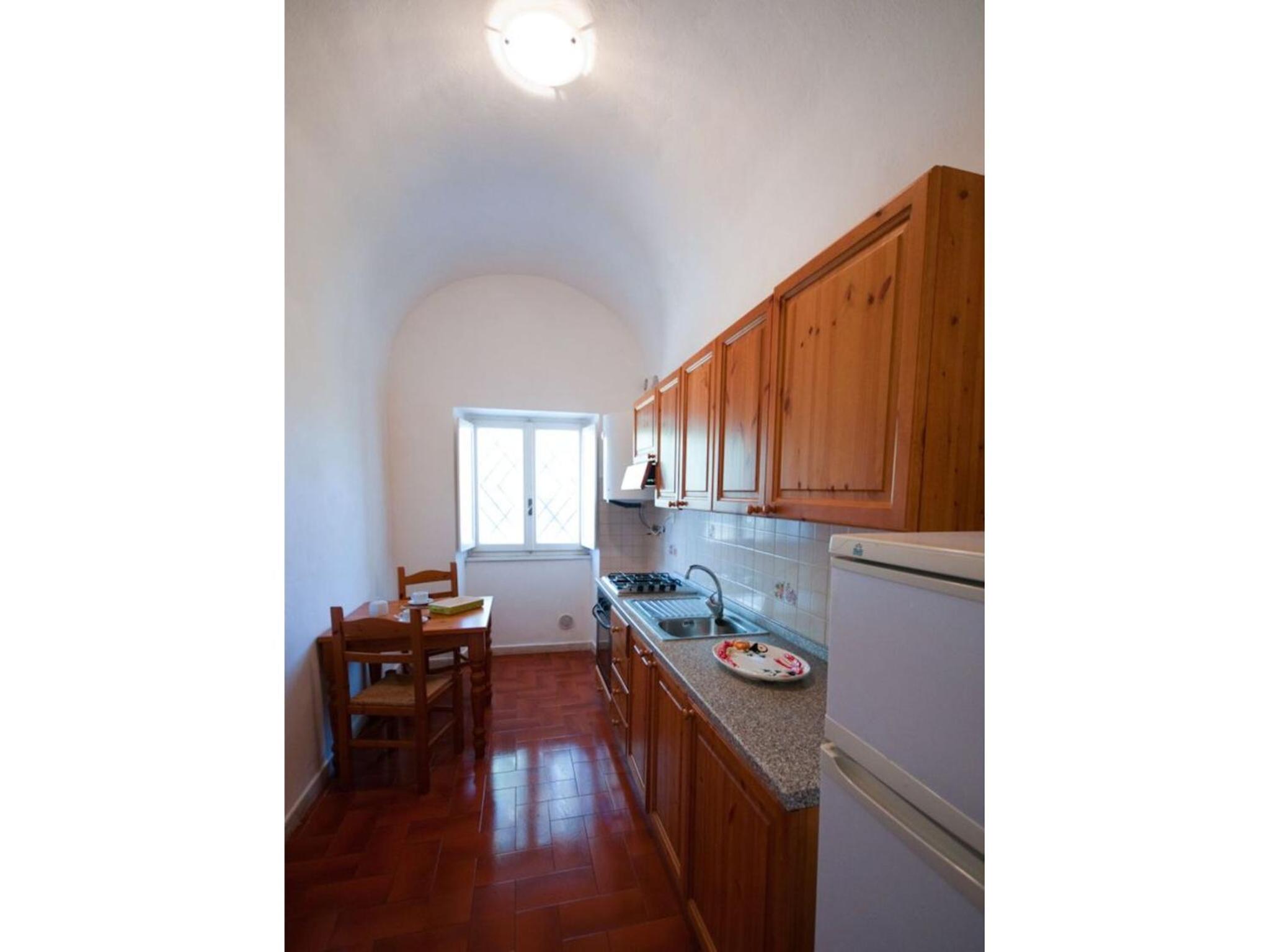 Three-Bedroom House photo 3