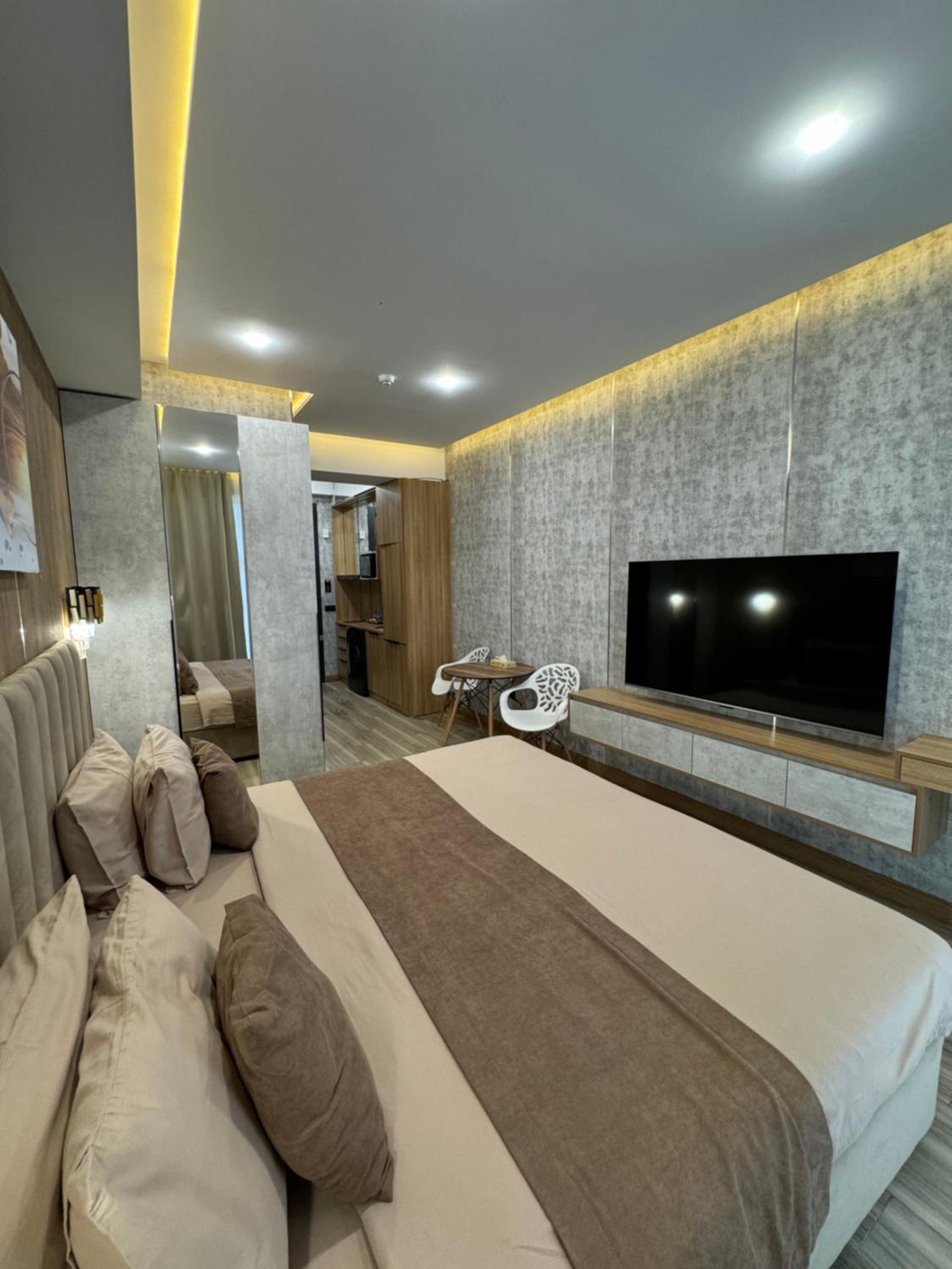 Standard Double or Twin Room - Photo 3