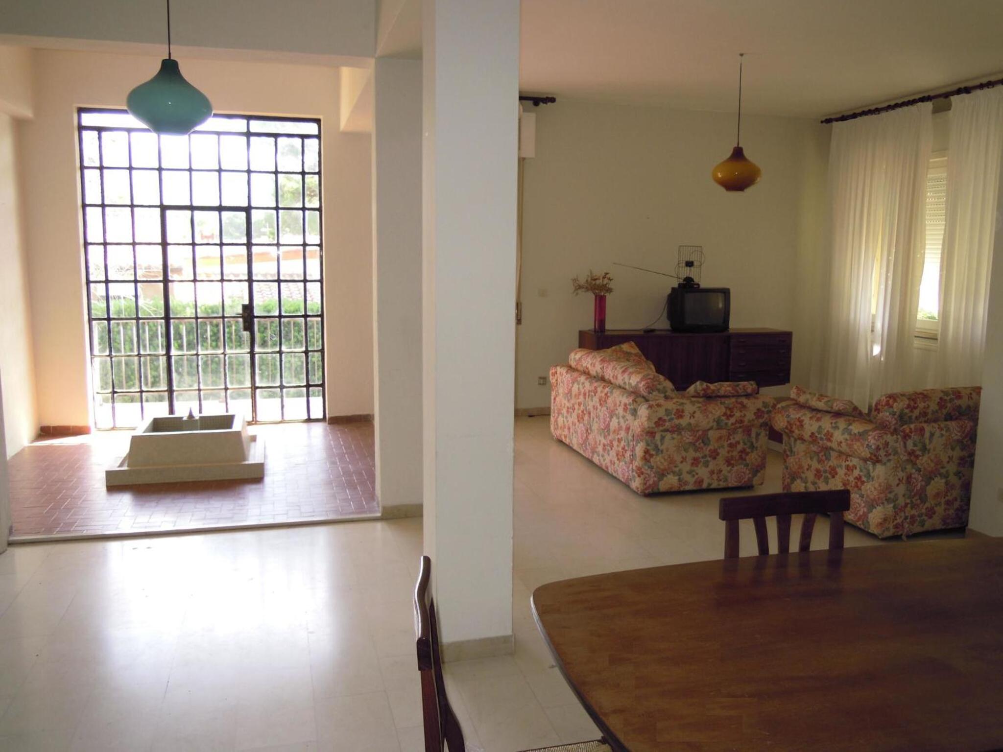 Four-Bedroom House photo 1