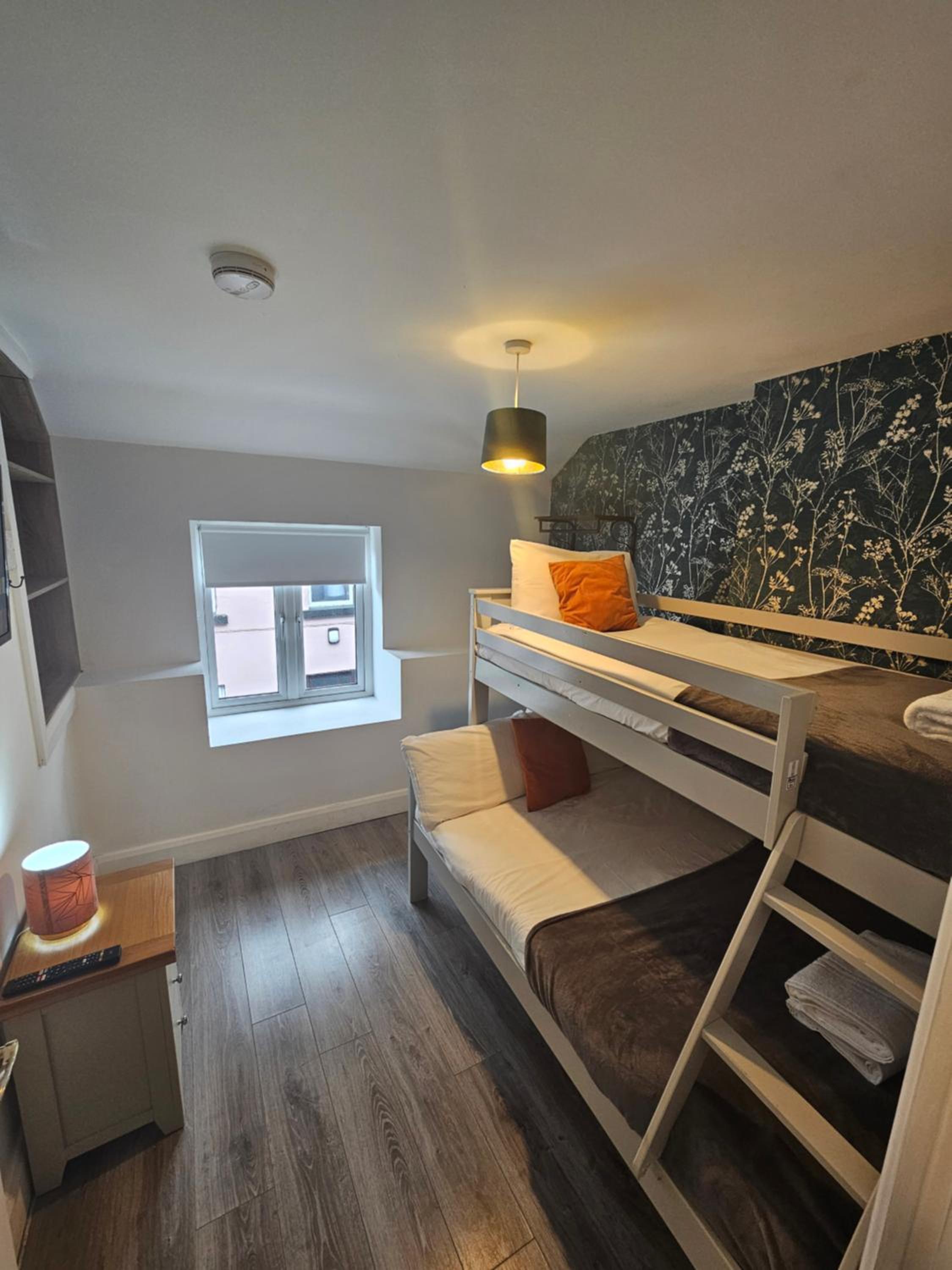 Three-Bedroom Apartment - Photo 2