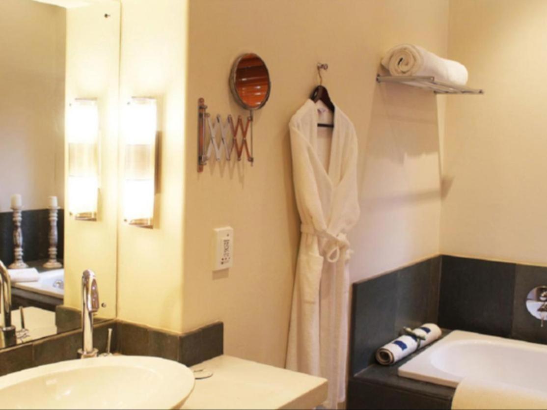 Executive Suite photo 2
