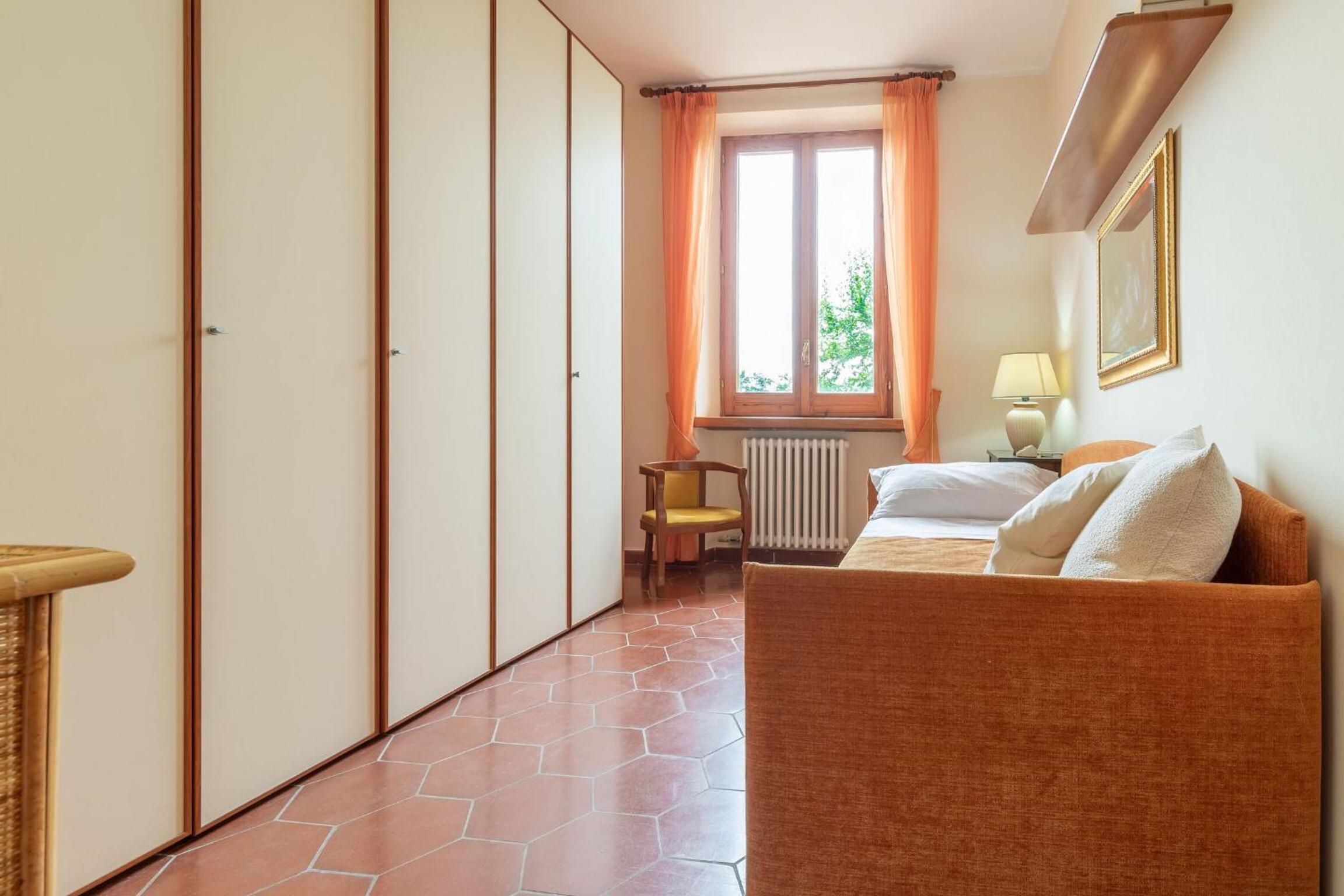 Three-Bedroom Villa photo 1
