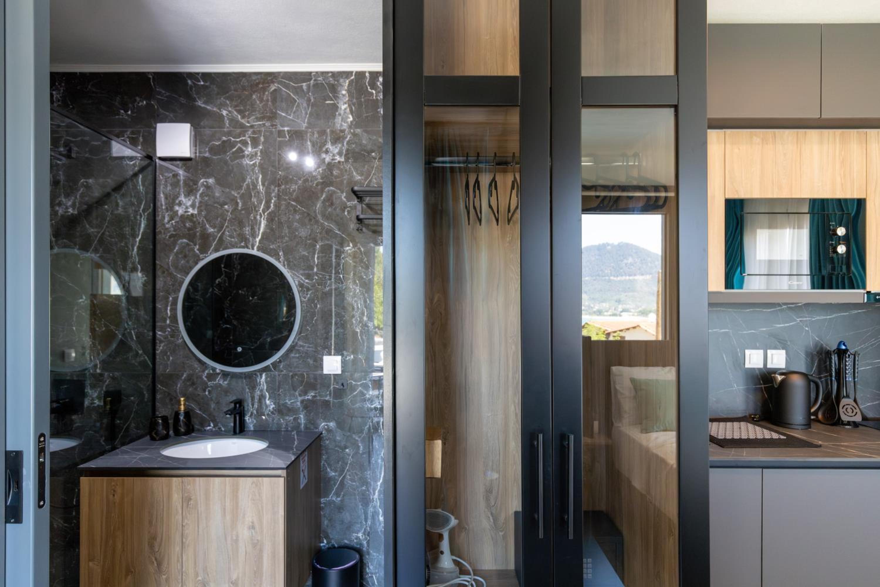 Suite with Private Pool photo 2