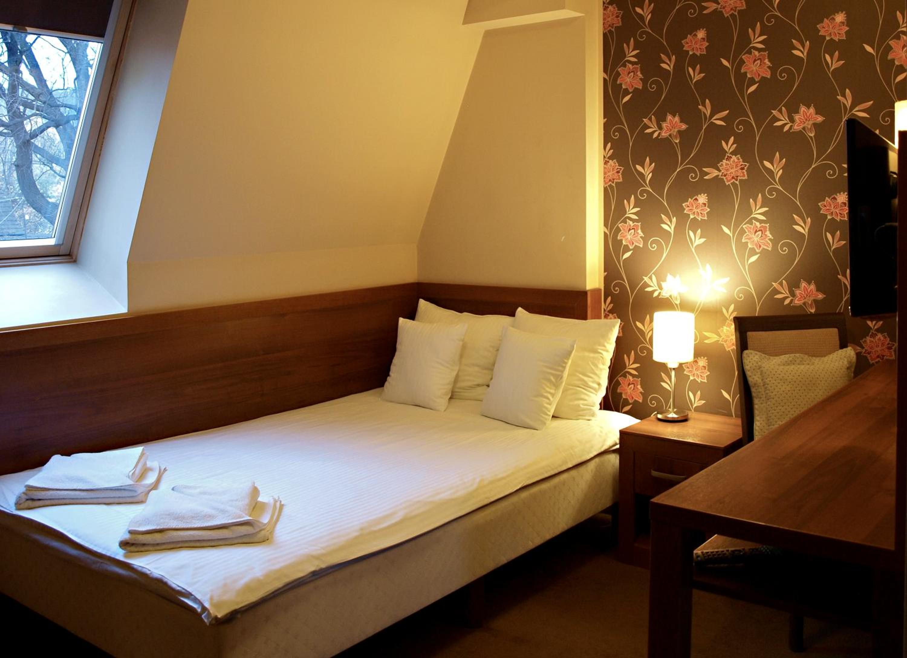 Comfort Single Room