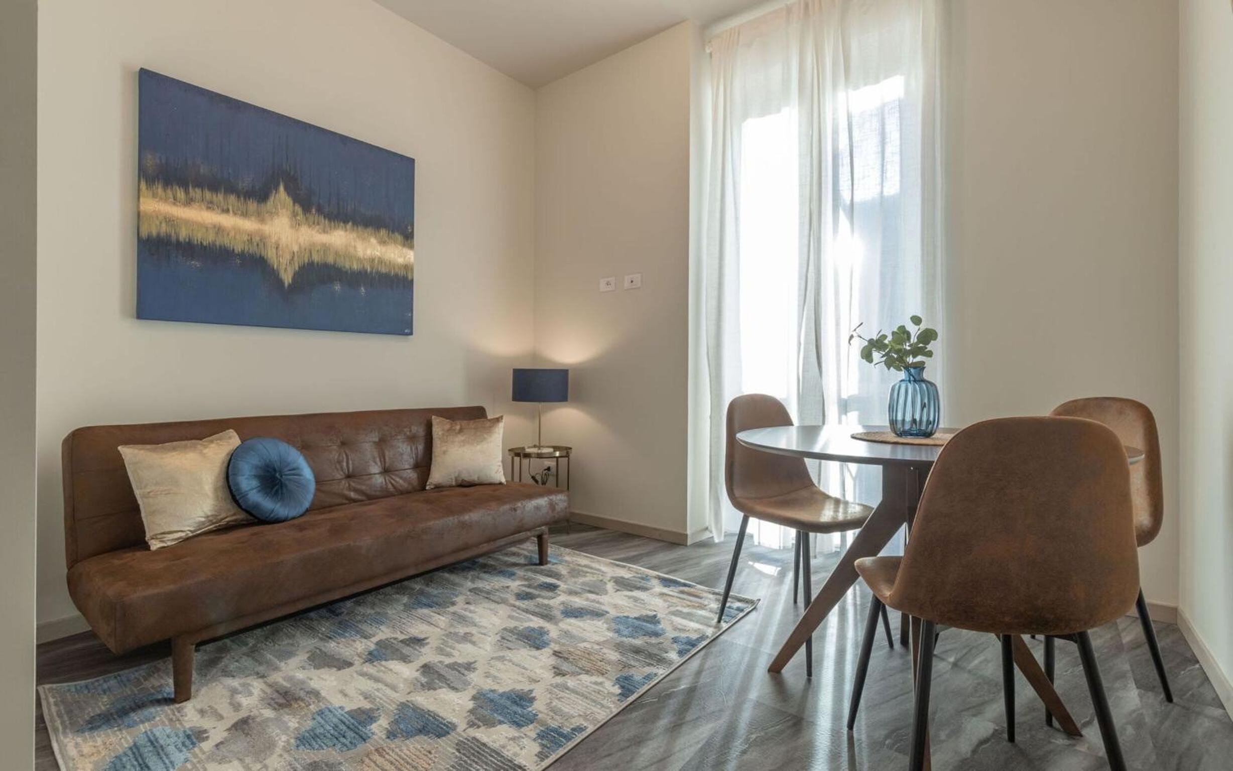 Apartment photo 1
