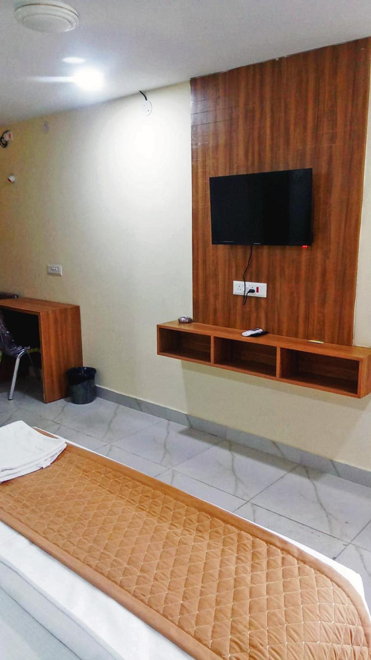 Deluxe Double Room - Photo 2