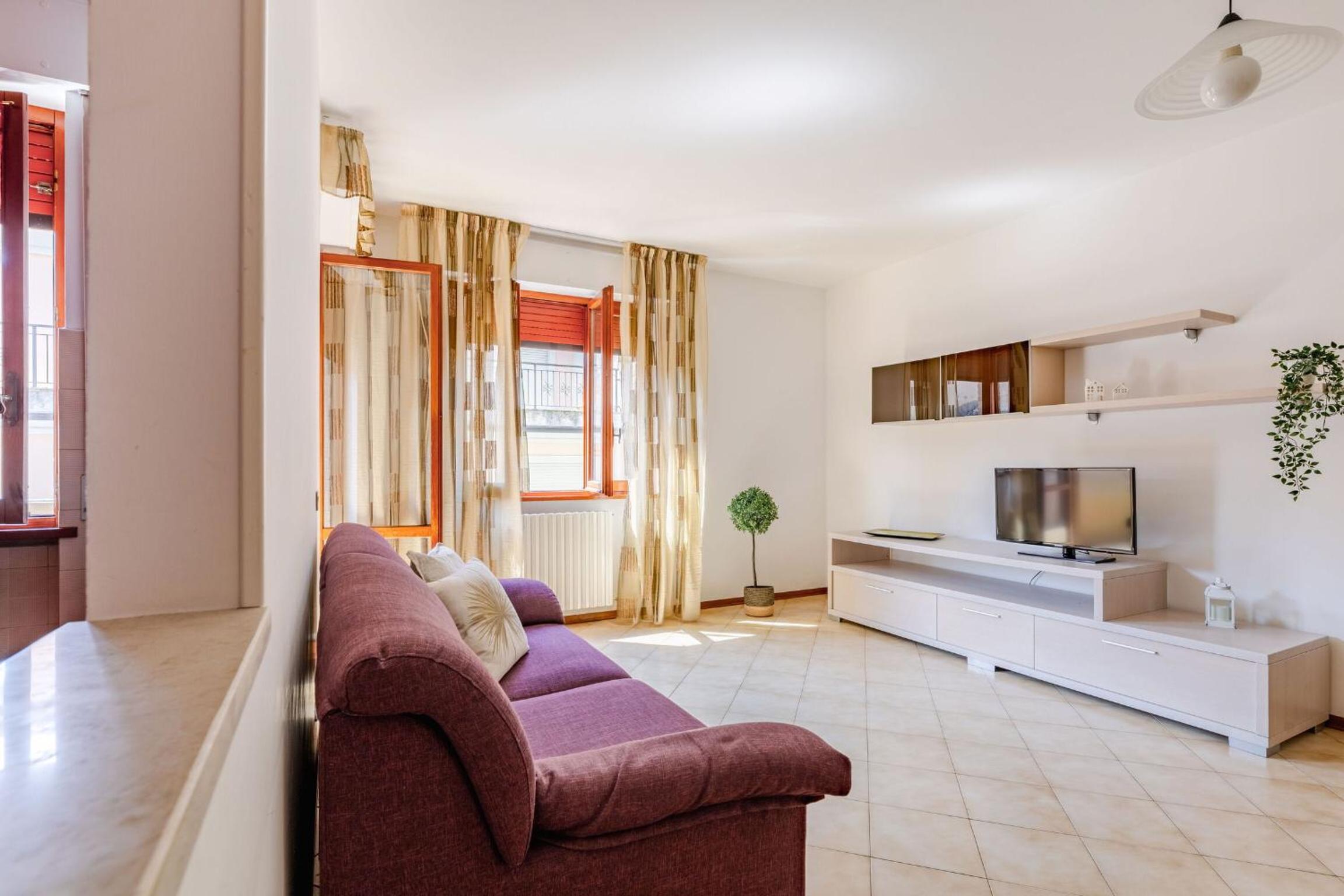 Apartment photo 1