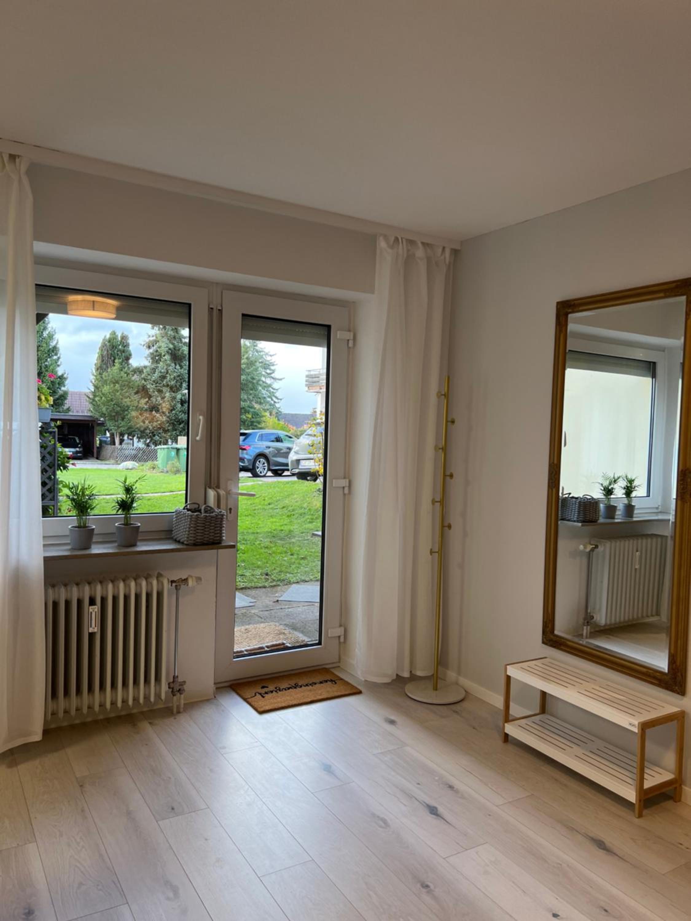 Apartment with Terrace photo 2