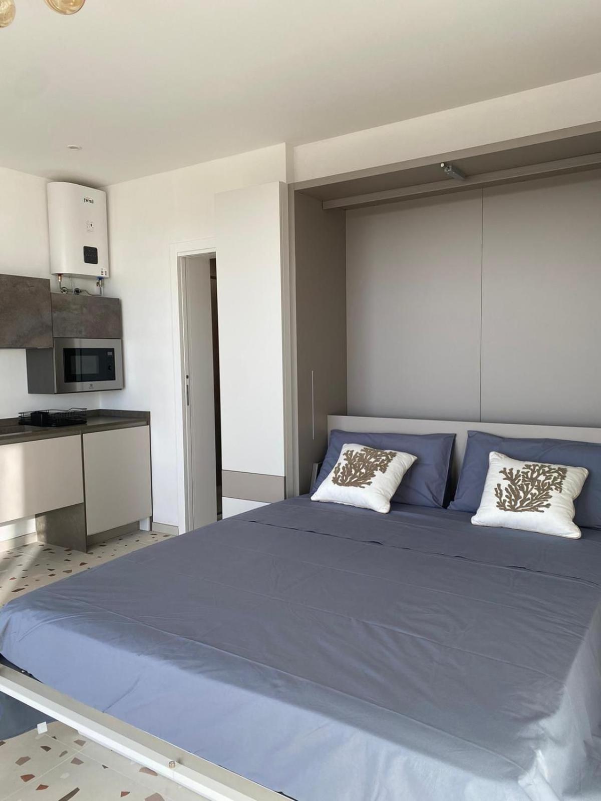 One-Bedroom House photo 2