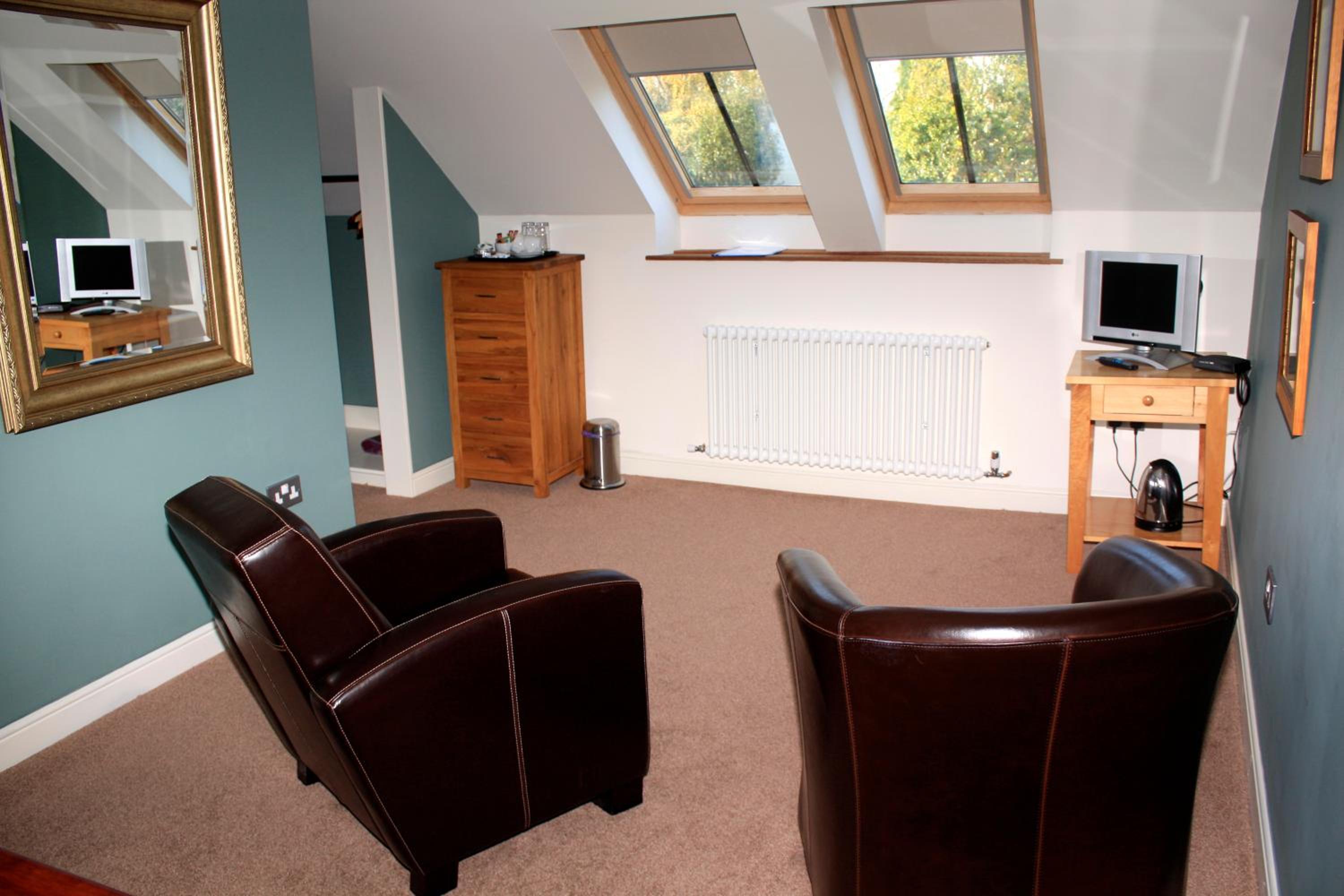 Standard Double Room - Photo 3