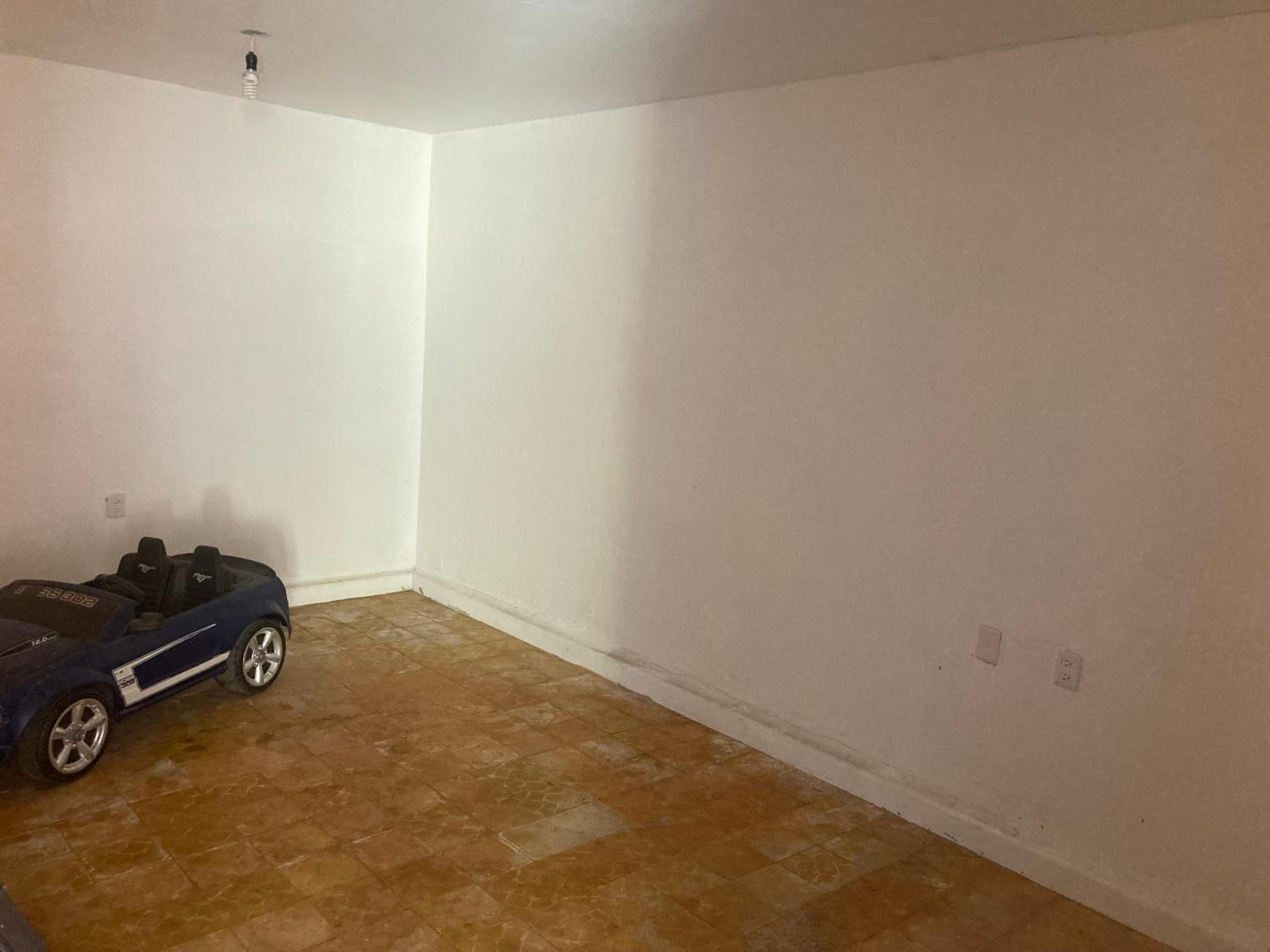 Two-Bedroom House photo 3